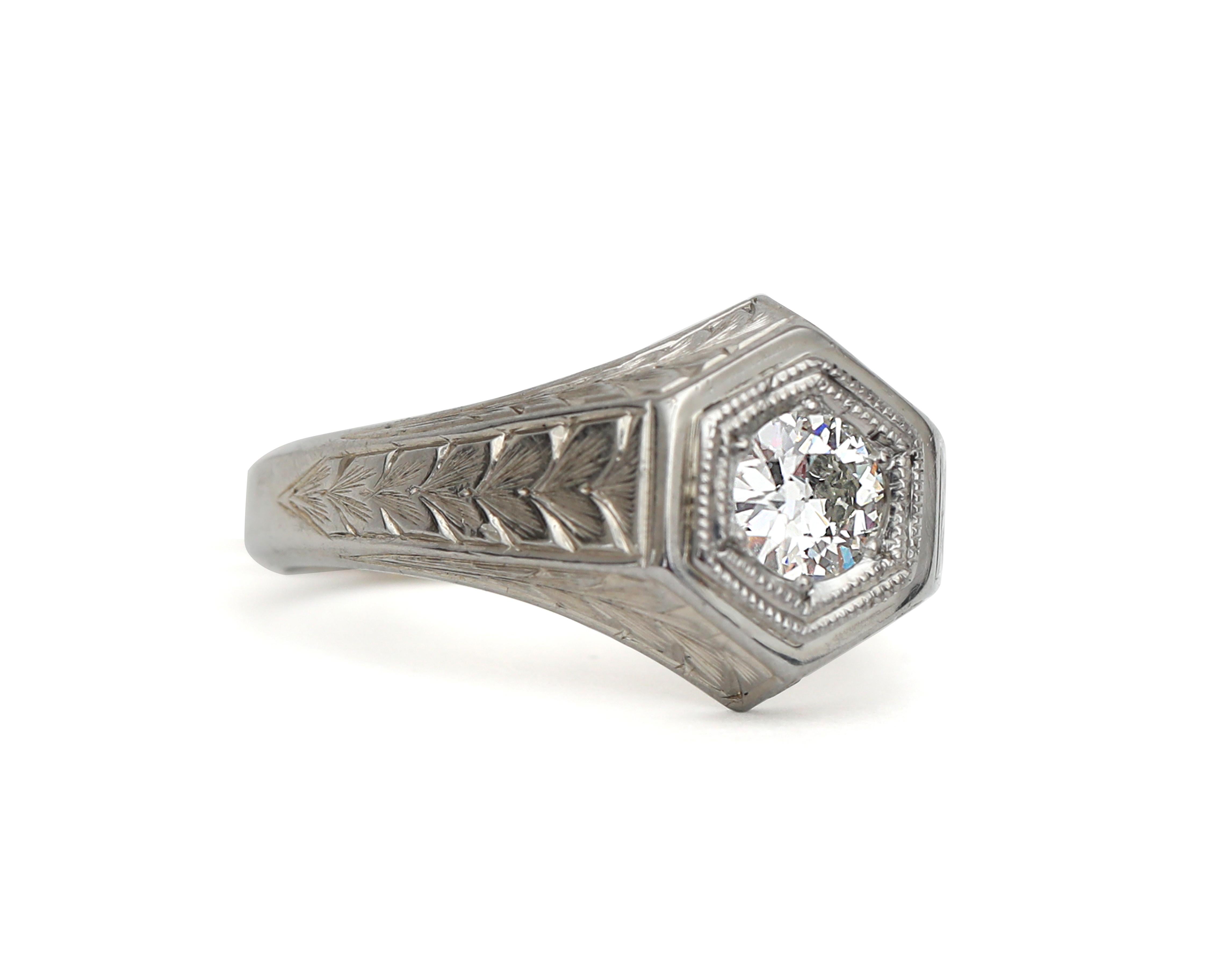 Old European Cut Vintage Art Deco 18 Karat Gold Diamond Engraved Engagement Ring, circa 1920s