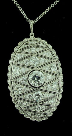 Art-Déco-Anhänger aus Platin mit 3,75 Karat Diamanten, um 1925
