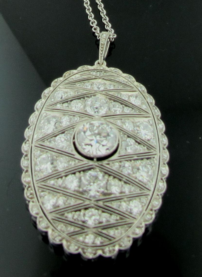 Pendentif Art déco en platine serti de 3,75 carats de diamants, c. 1925 Excellent état - En vente à Palm Desert, CA