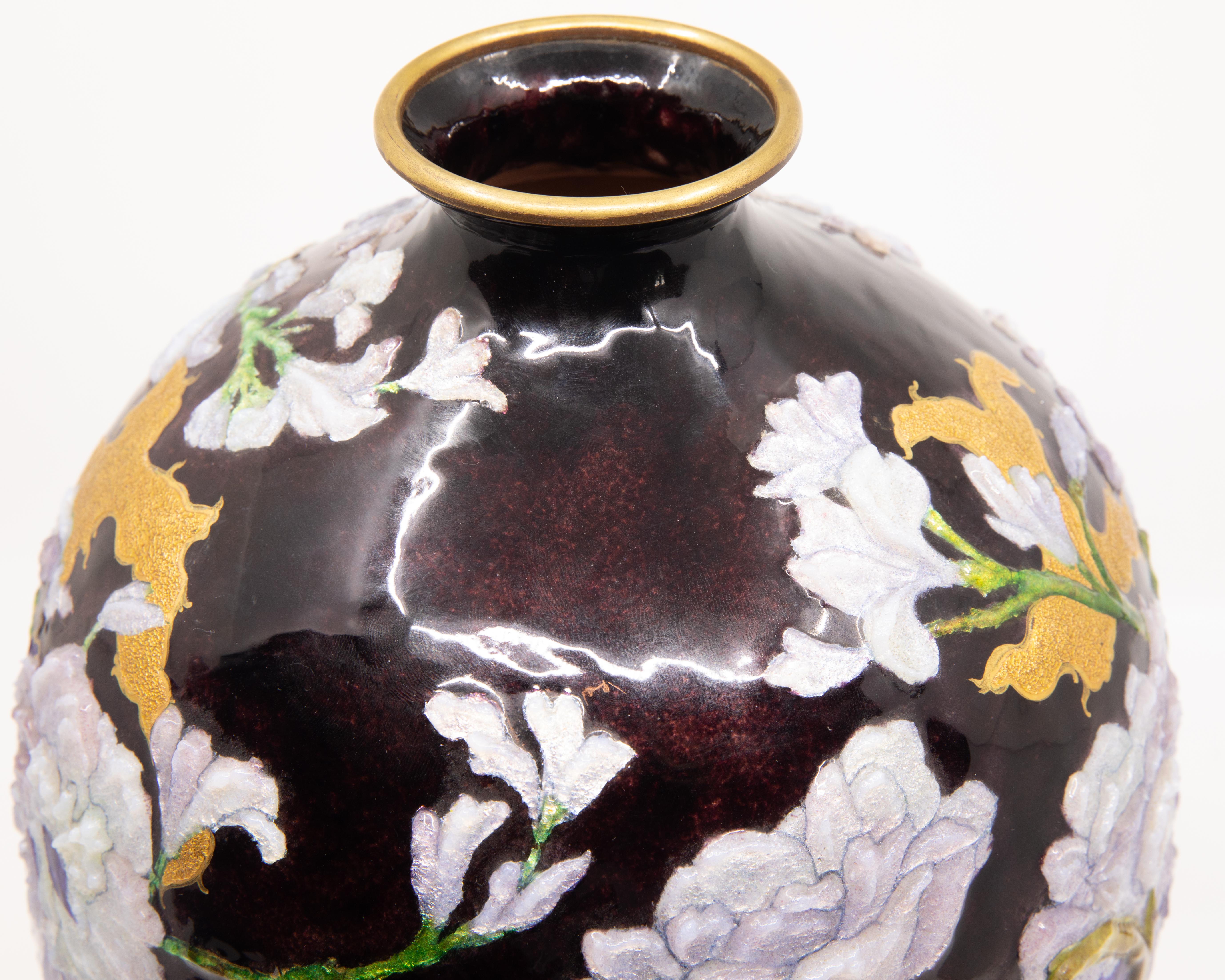 Cuivre Vase en cuivre tridimensionnel signé Camille Fauré à fond prune circa 1925