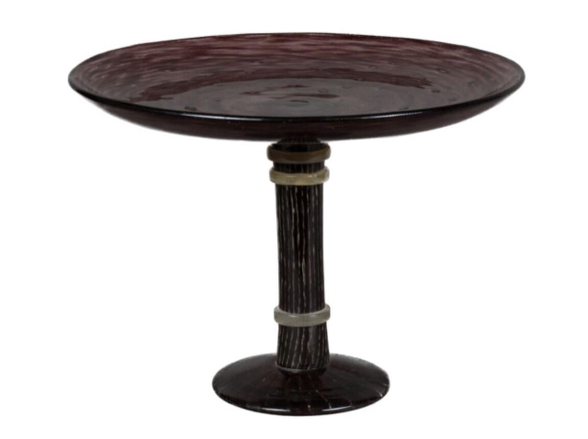 Circa 1925  Tazza con gambo di Charles Schneider Glass in vendita 3