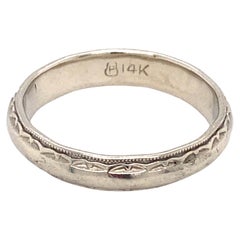 Circa 1928 Art Deco Wedding Band in 14 Karat Gold