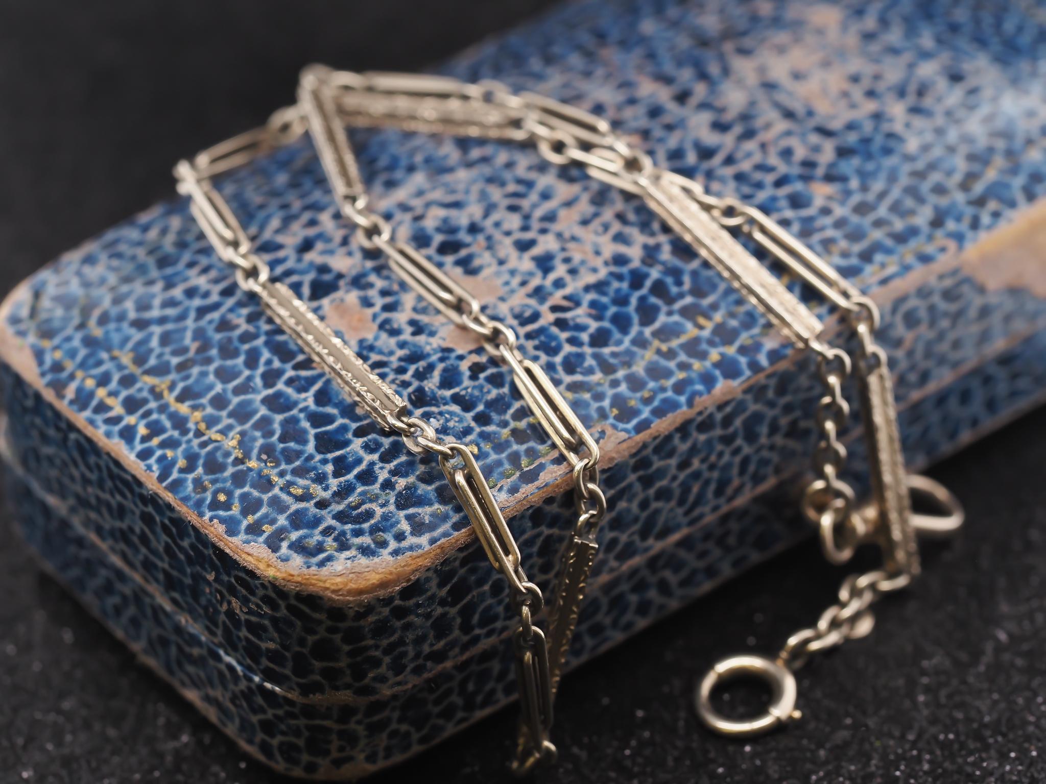 Circa 1929 estampillé LIBERTY 14K White Gold Antique Chain 14.25 inch Bon état - En vente à Hicksville, NY