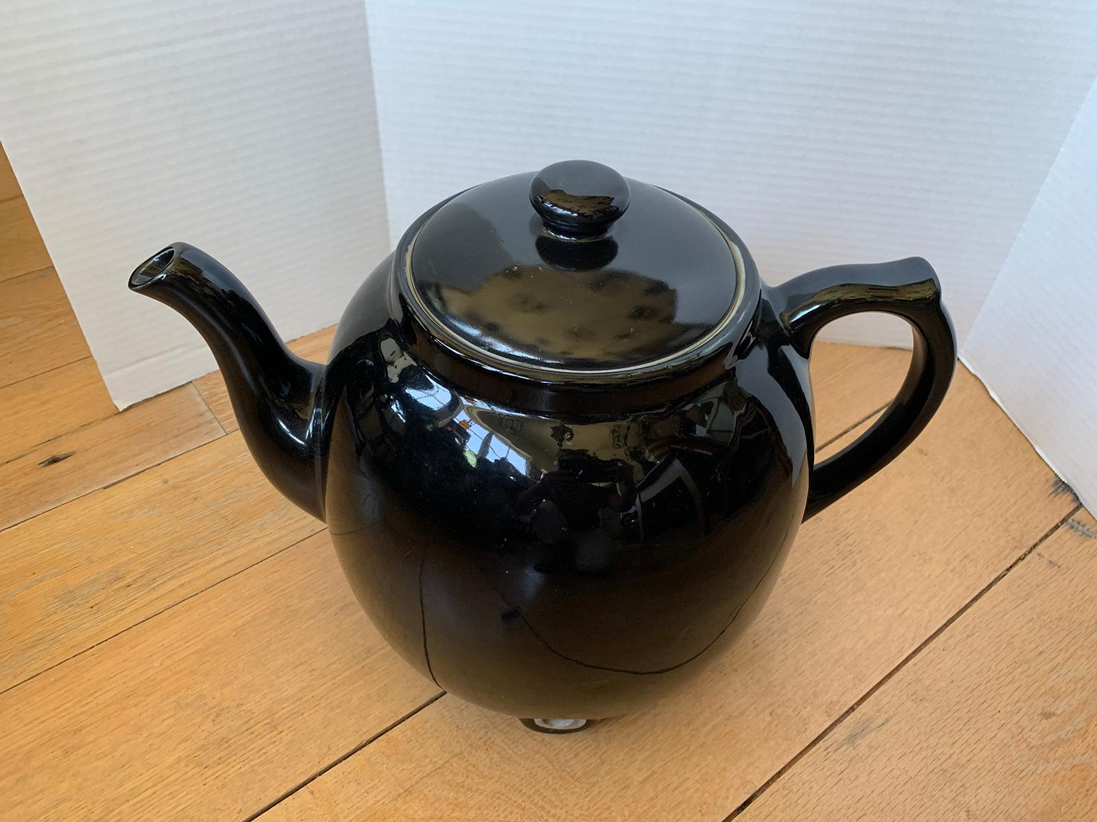 Large Scale Black Hall China Teapot, Marked, circa 1930-1970 For Sale 9
