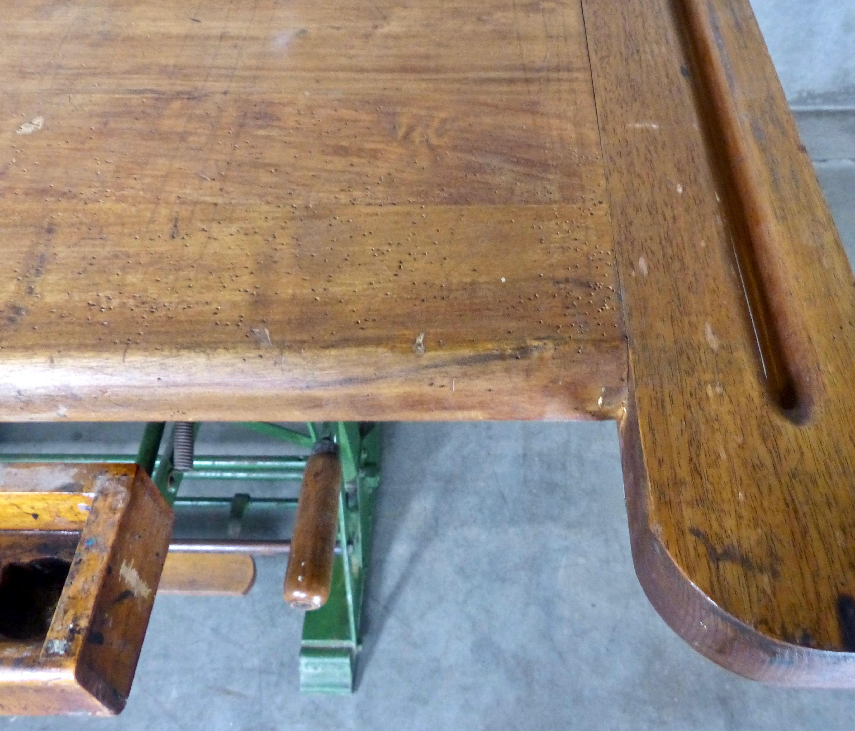 Mid-20th Century Architectural Drafting Table Kahn Freres, Bruxelles, France, circa 1930