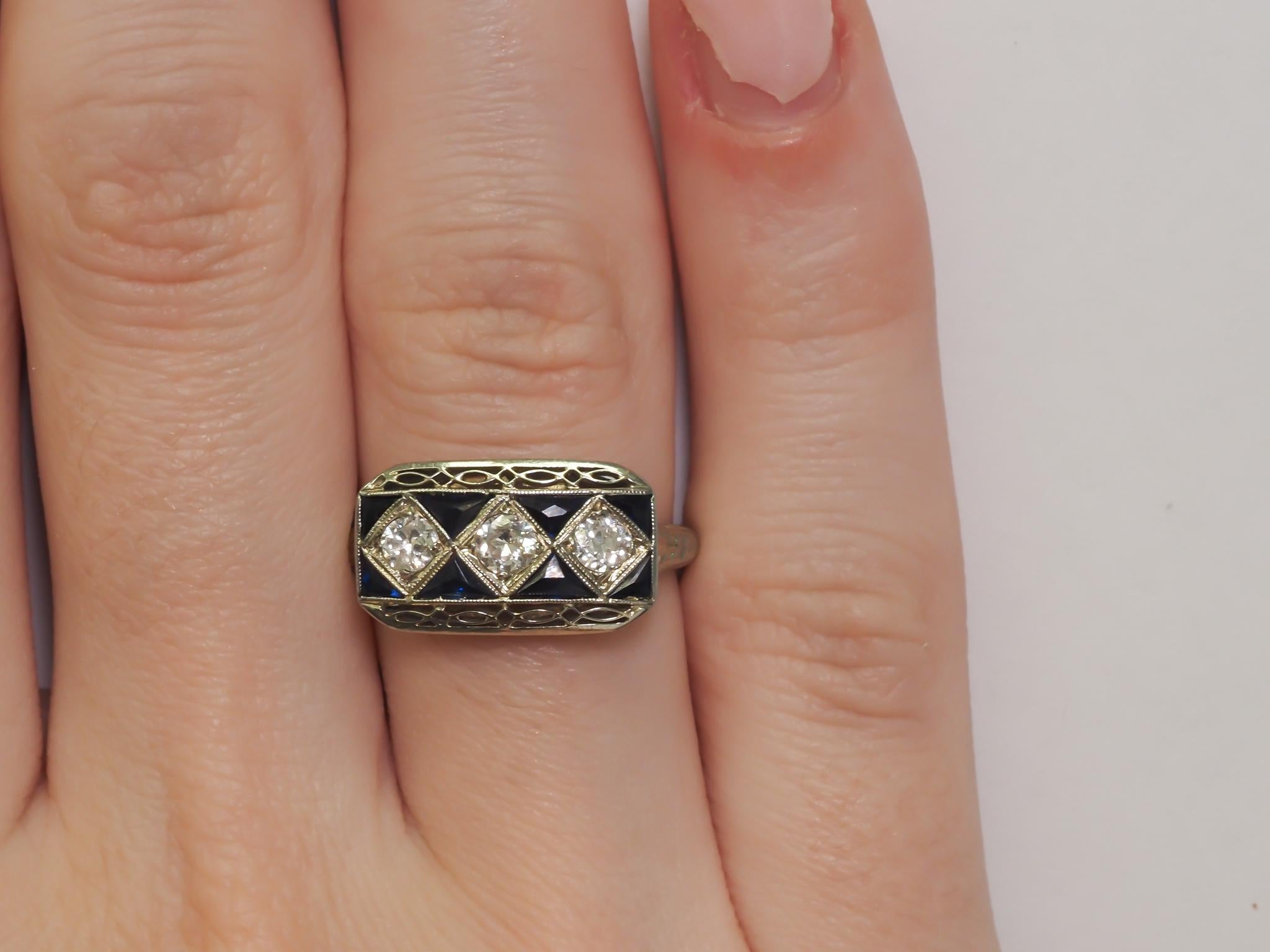 Circa 1930 Art Deco 20K White Gold Old European Diamond and Sapphire Ring For Sale 6