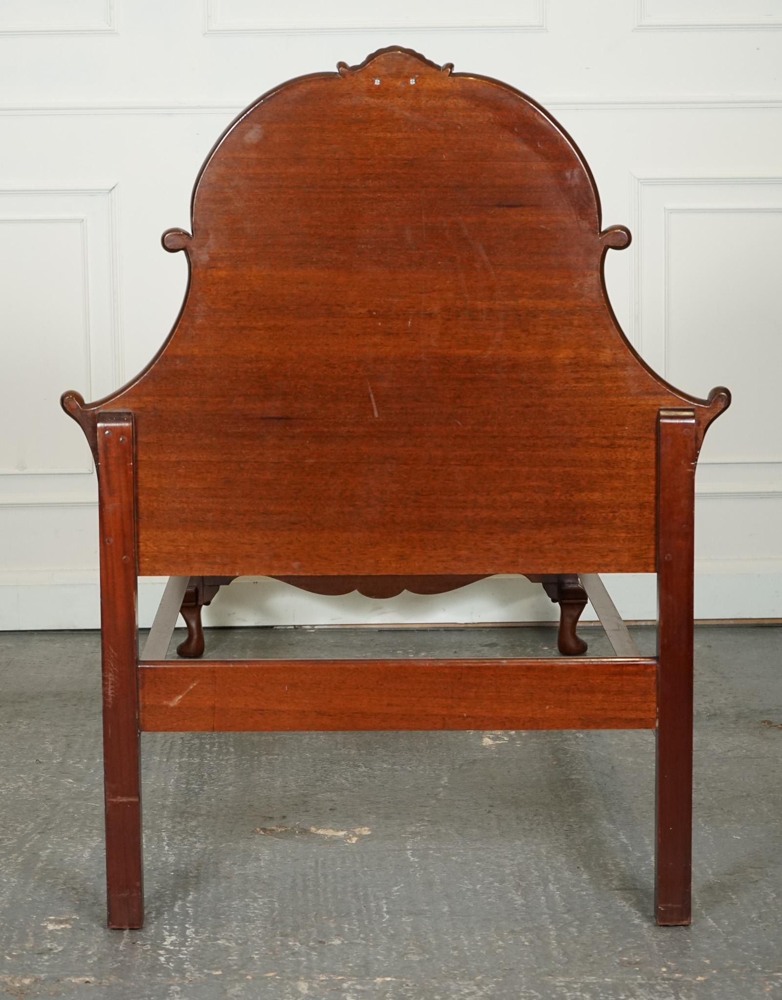 CIRCA 1930 ART DECO BURR WALNUT ENGLiSH MADE VONO BEDSTEAD FRAME QUEEN ANNE LEGS For Sale 10
