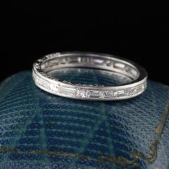 Art Deco Platinum Carre Cut and Baguette Cut Diamond Eternity Band, circa 1930