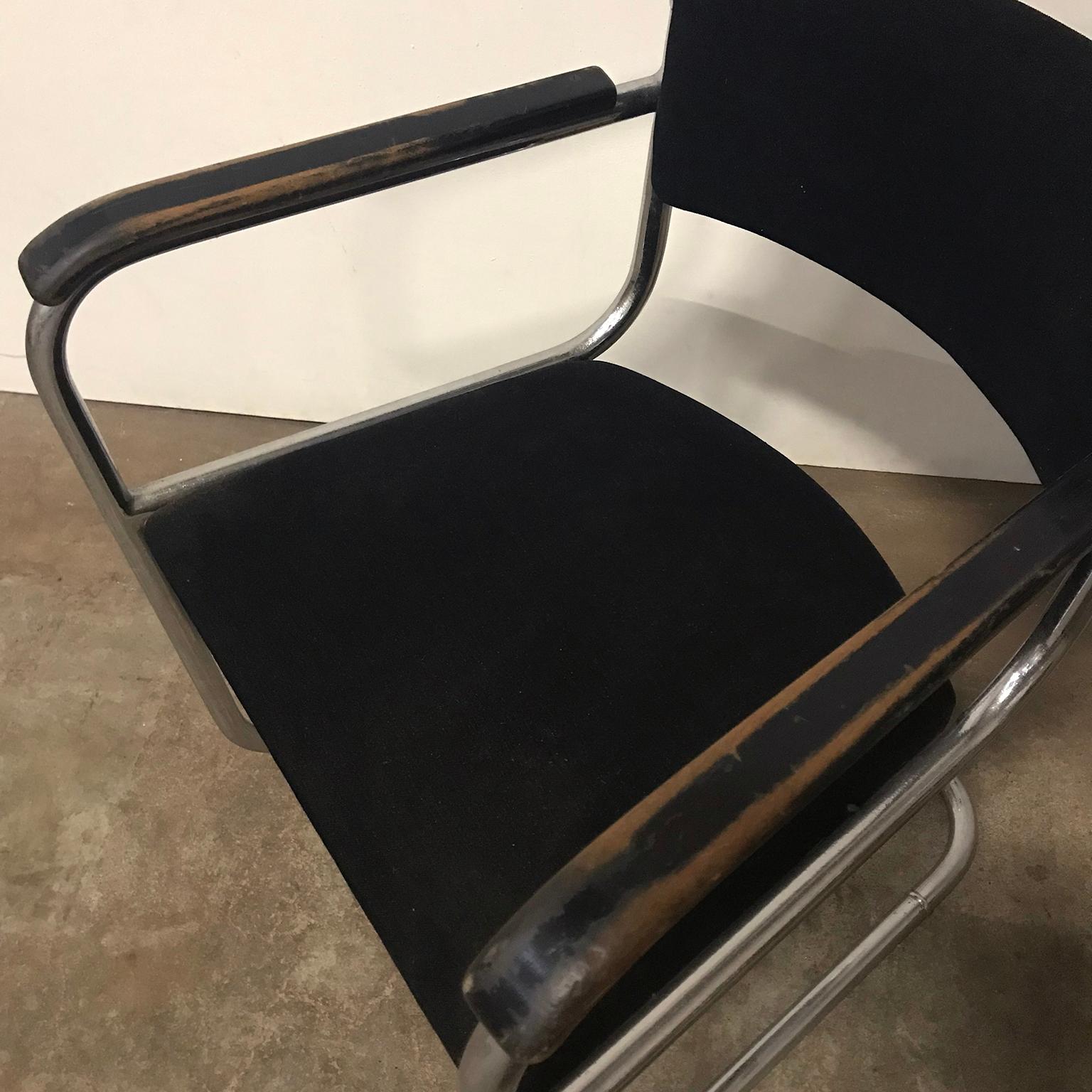 Dutch Design, Set of Original Tubular Chairs with Black Upholstery, circa 1930 For Sale 3