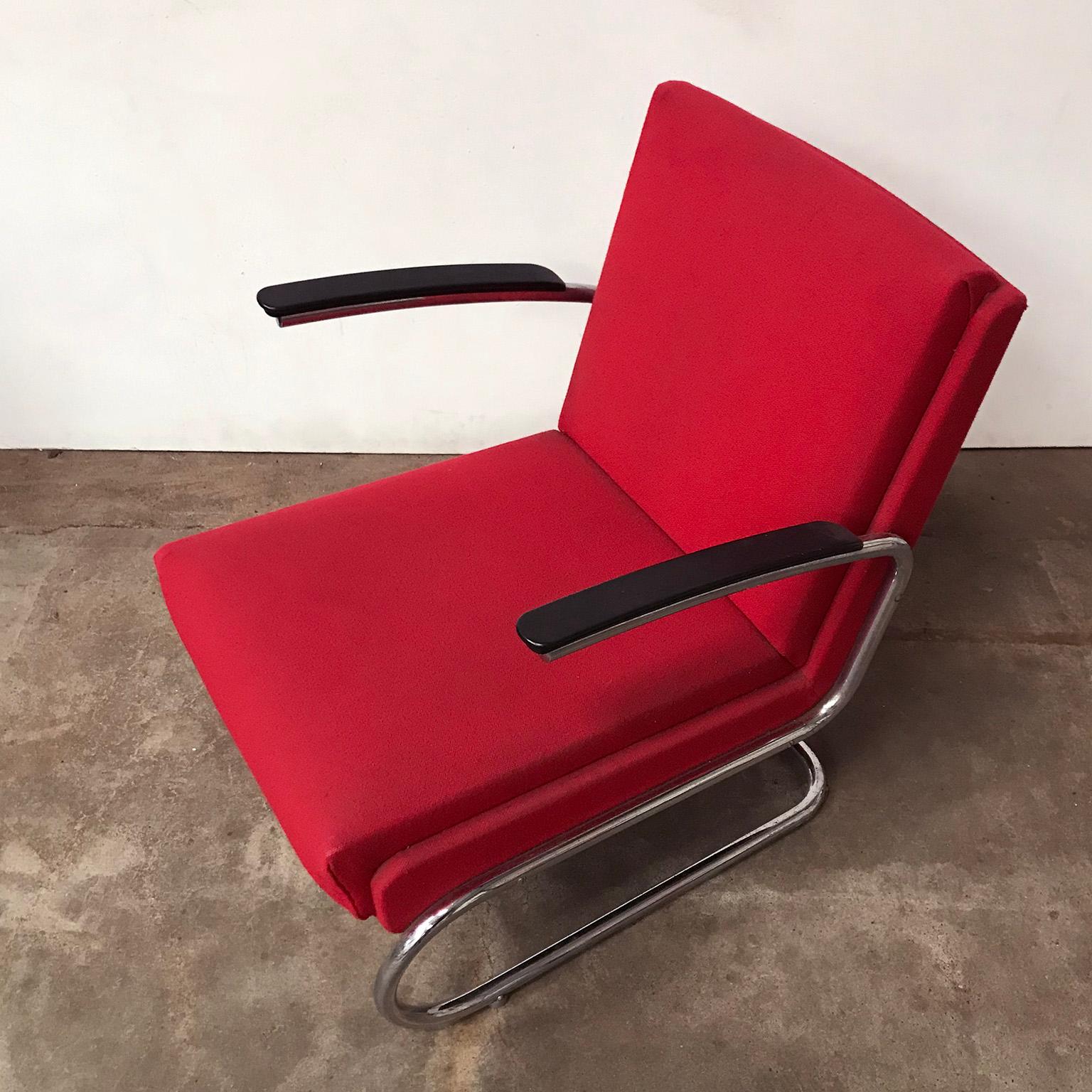 Dutch Tubular Easy Chair in Burgundy Red and Black Armrests, circa 1930 2