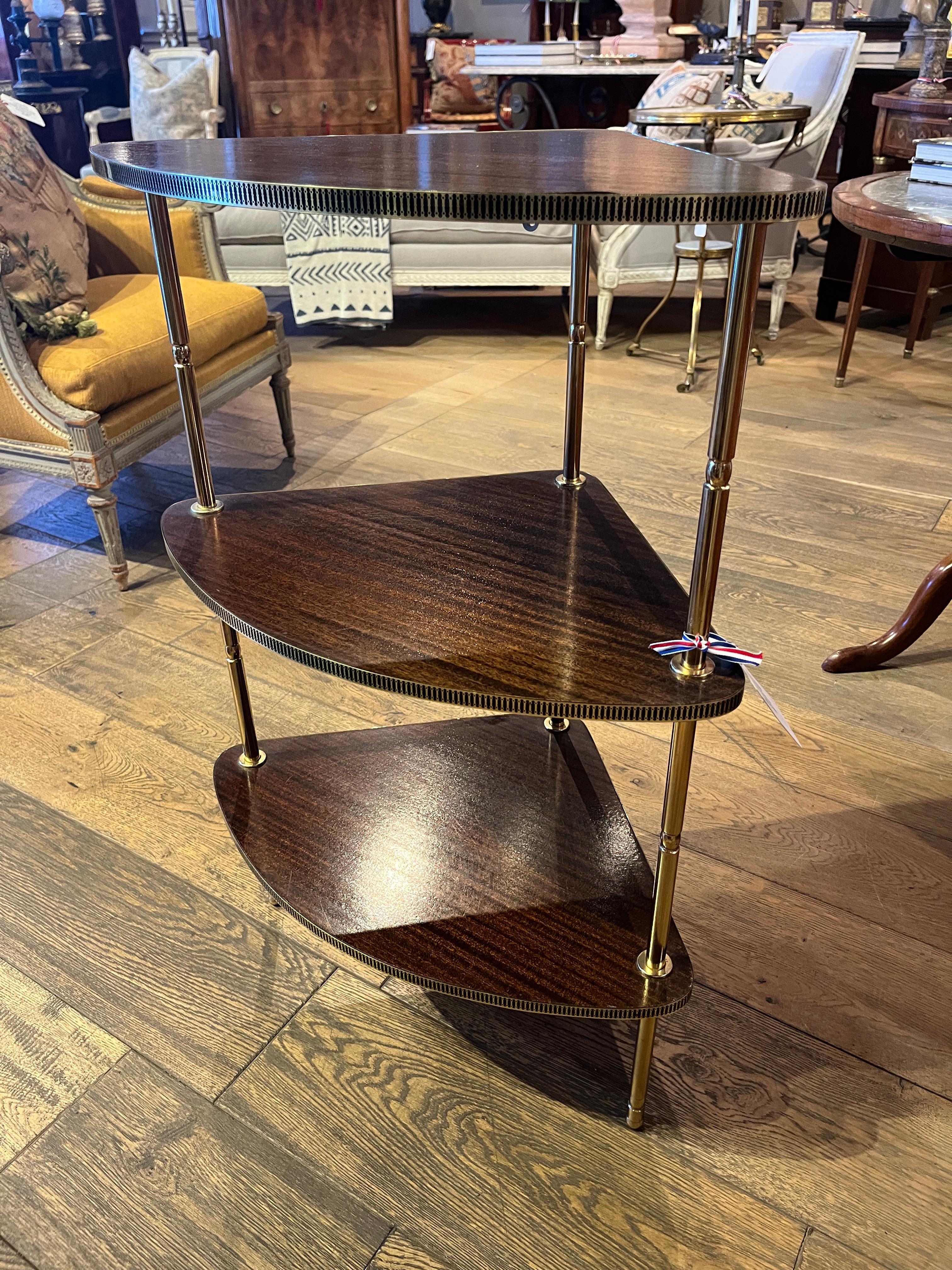 CIRCA 1930 Französisch Art Deco Ecke Wandregal (Art déco) im Angebot