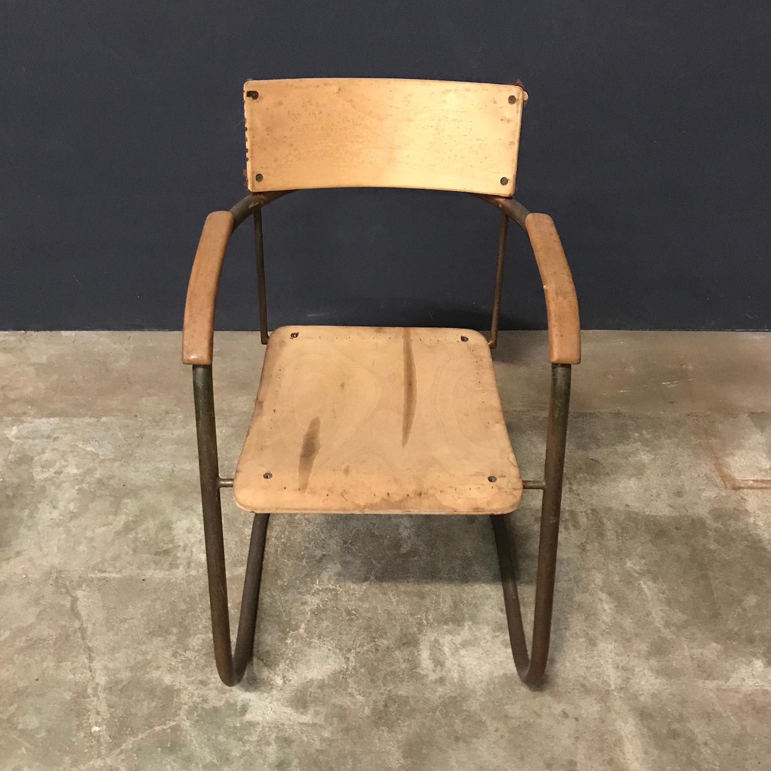 Paul Schuitema Tube Chair, Original in Copper and Upholstered Wood, circa 1930 For Sale 1