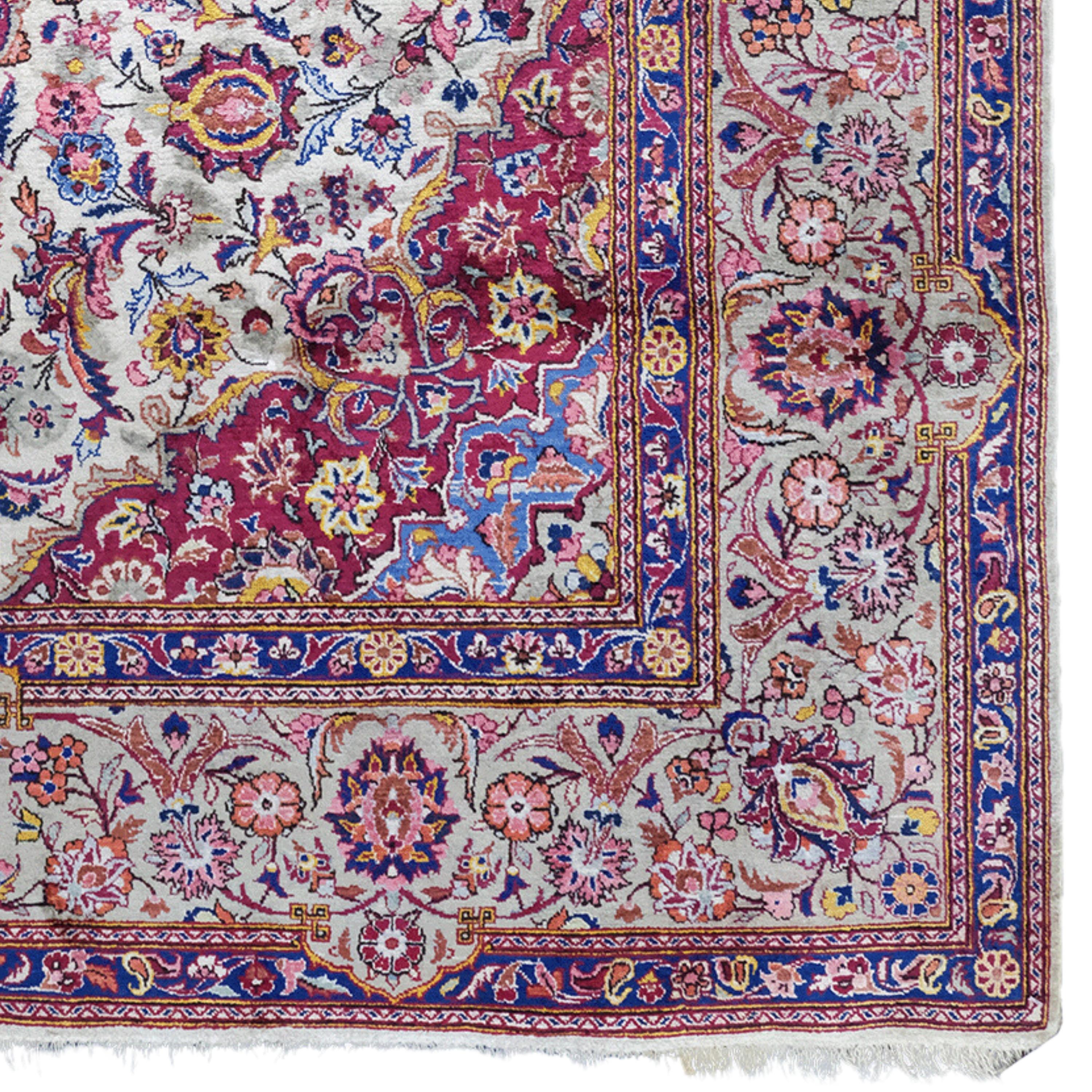 Circa 1930 Persian Keshan Silk Rug - Vintage Silk Rug, Silk Area Rug For Sale 1