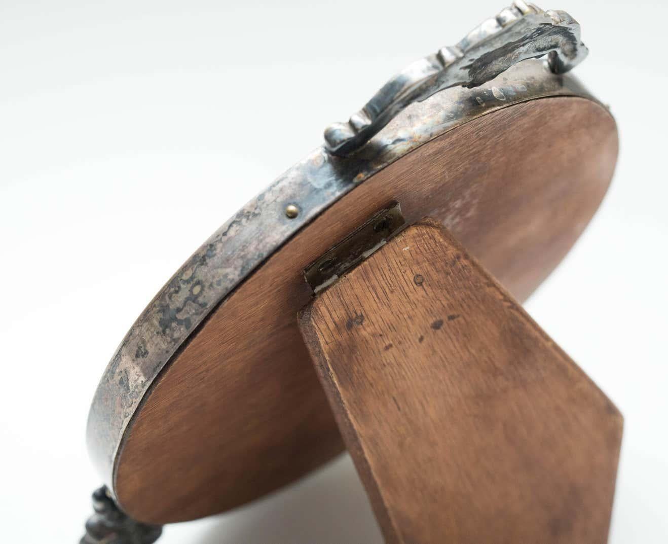 Specchio circolare spagnolo in metallo e legno del 1930 circa - Design vintage di metà secolo in vendita 3