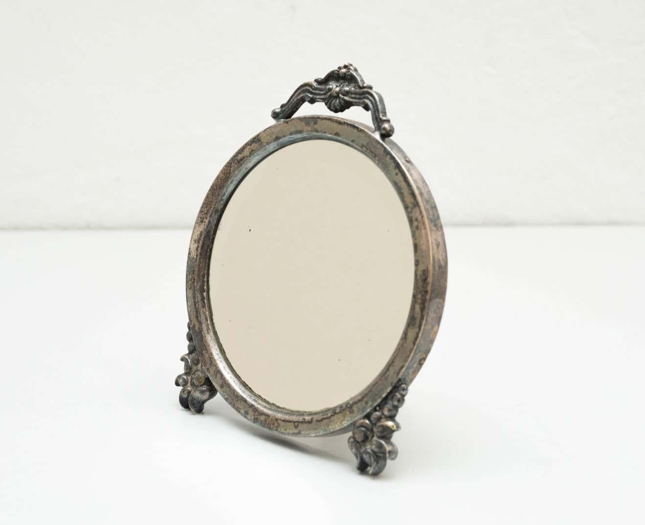 Mid-Century moderno Specchio circolare spagnolo in metallo e legno del 1930 circa - Design vintage di metà secolo in vendita