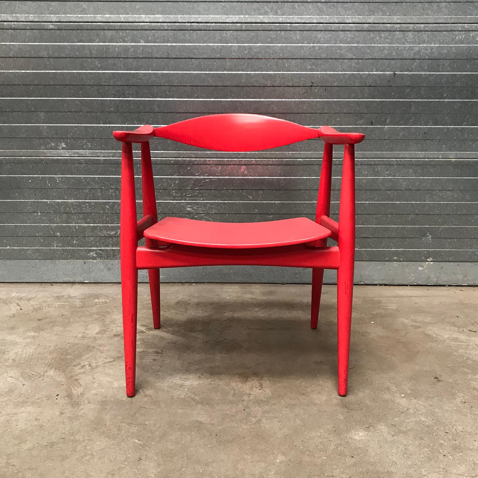Chaise d'appoint Wegner très rare en bois peint à l'origine en rouge, datant d'environ 1930 en vente 5