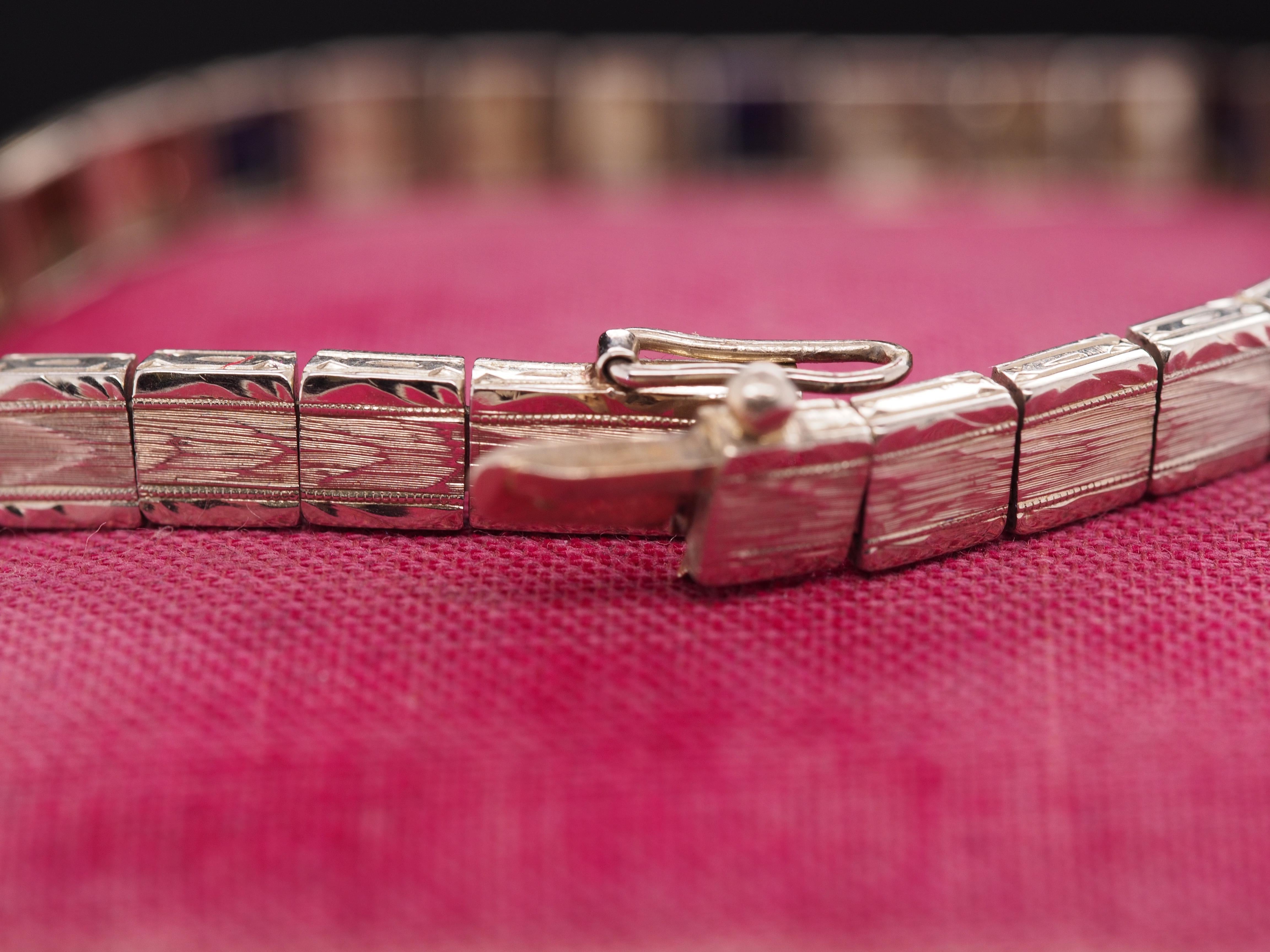 Bracelet Art déco en or blanc 14 carats avec saphirs, c. 1930 en vente 5