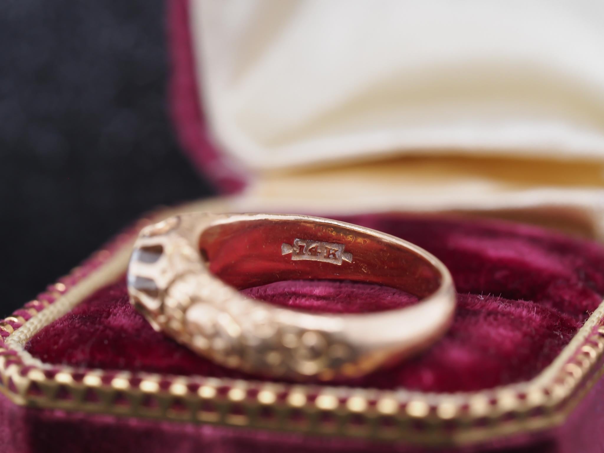 Circa 1930er Jahre Verlobungsring aus 14 Karat Gelbgold mit .50 Karat Diamant im Zustand „Gut“ im Angebot in Hicksville, NY