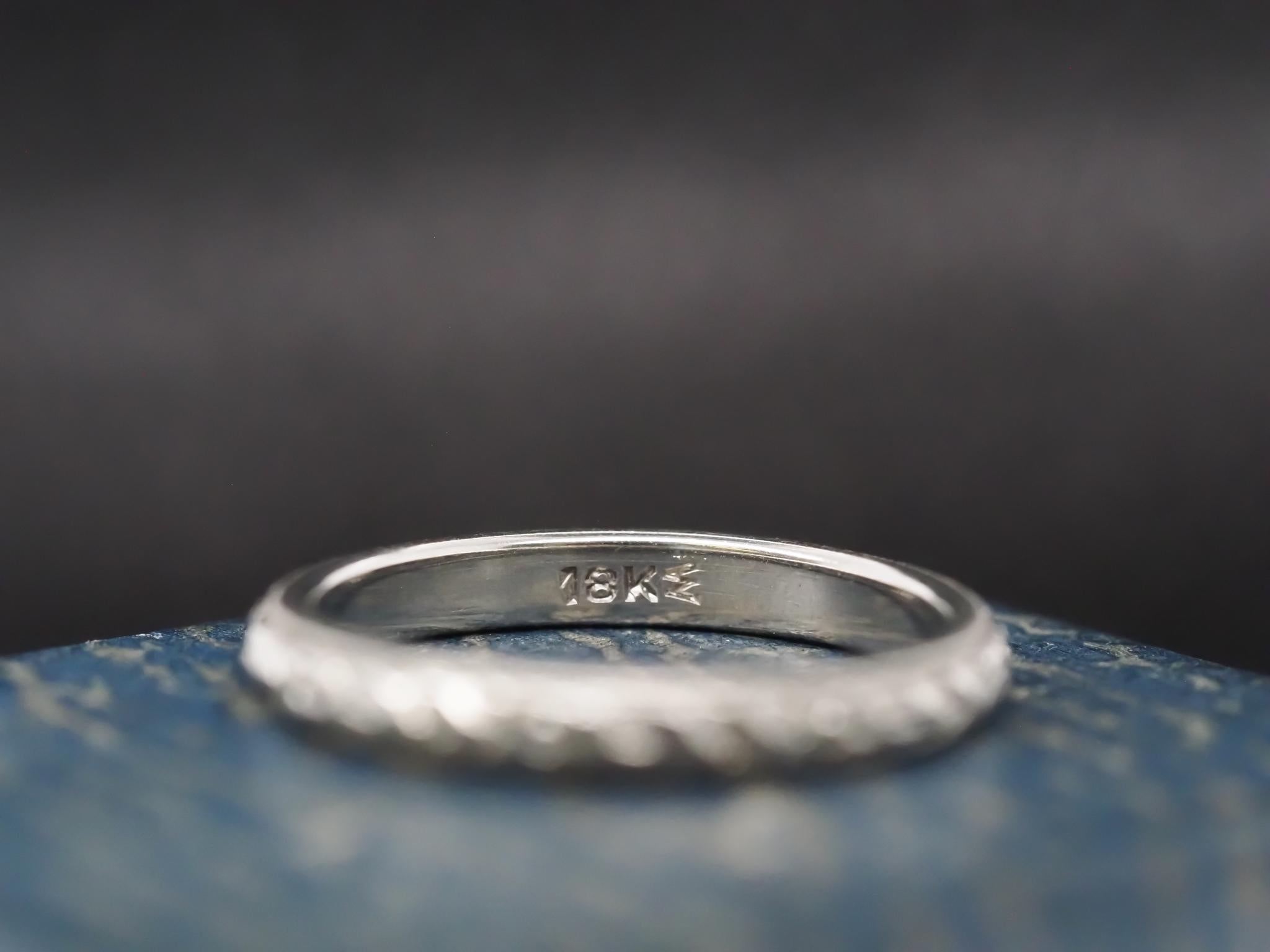 Women's Circa 1930s 18K White Gold Hand Engraved Wedding Band Size 5 For Sale