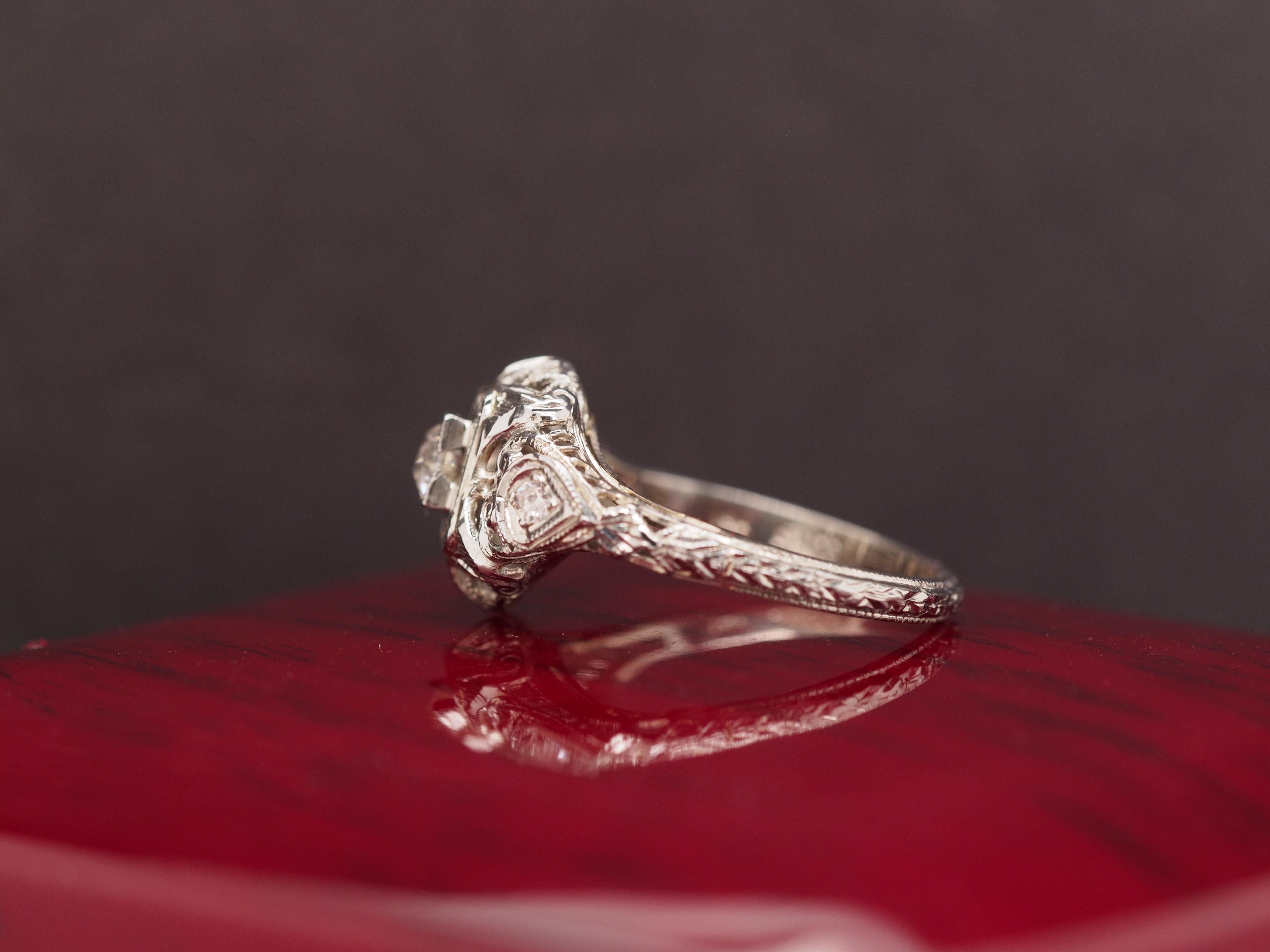 Women's Circa 1930s 18K White Gold Old European Cut Brilliant Diamond Engagement Ring For Sale