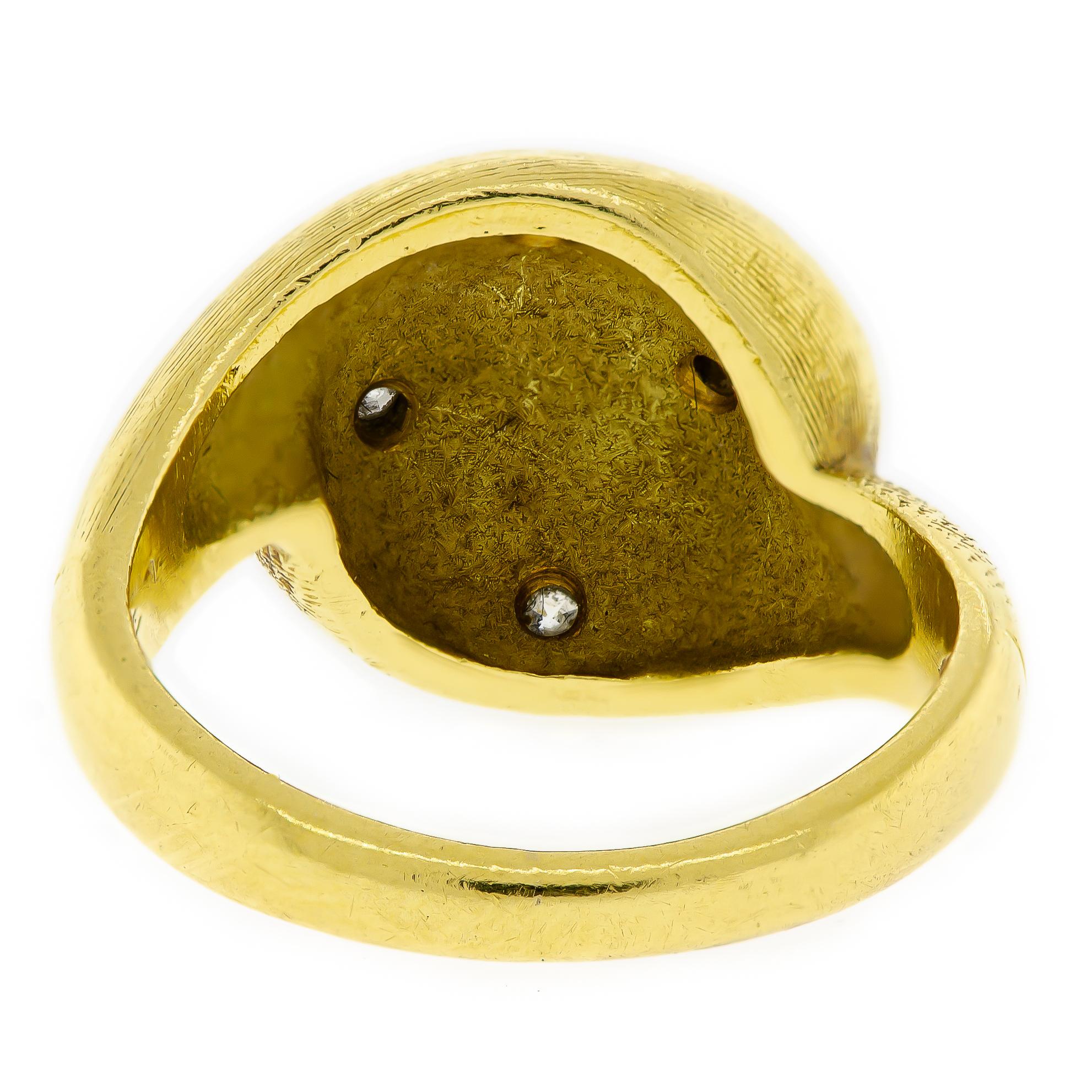 Art Deco Circa 1930's 18kt Yellow Gold Diamond Ring For Sale