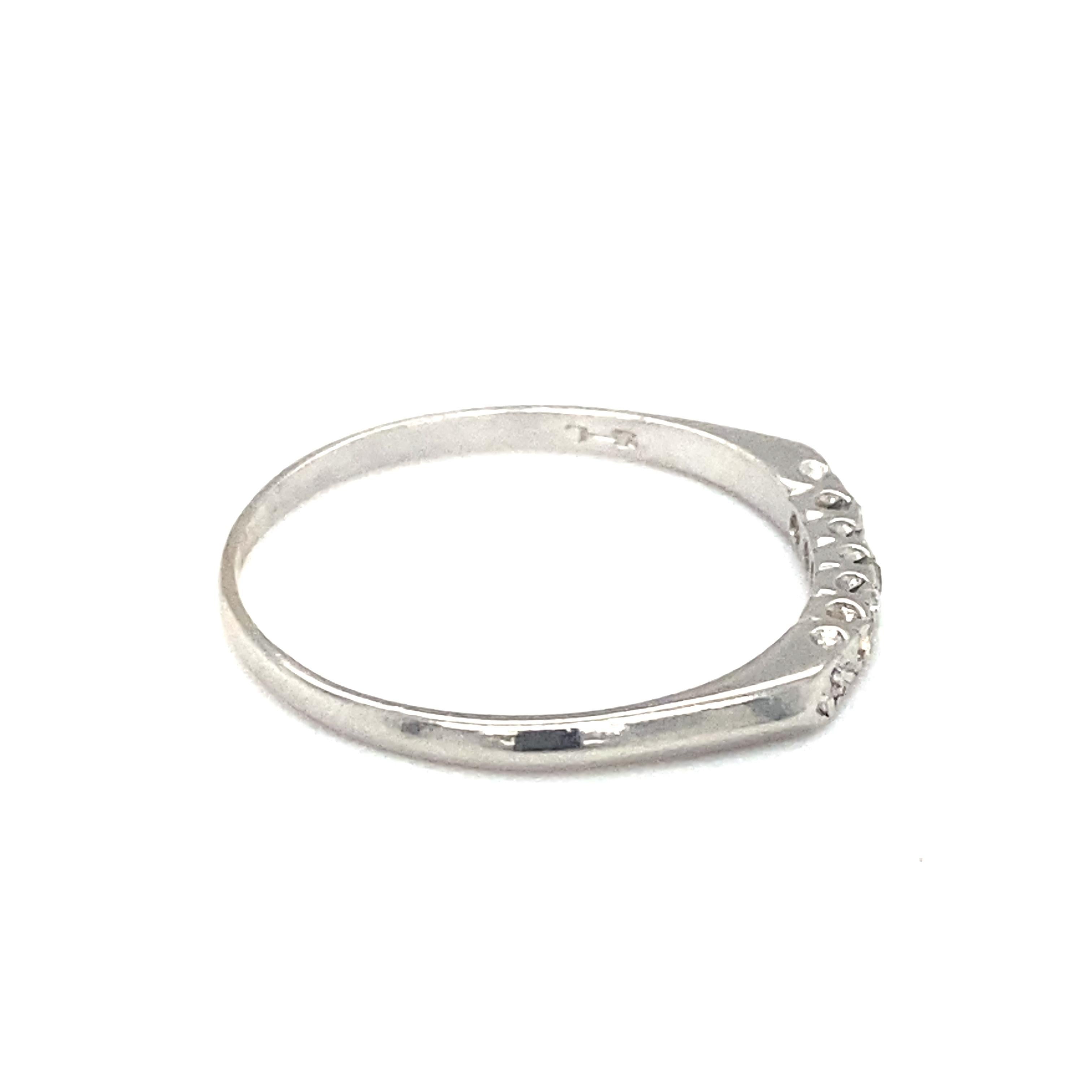 Anniversary-Ring aus Platin mit Diamanten, ca. 1930er Jahre für Damen oder Herren im Angebot