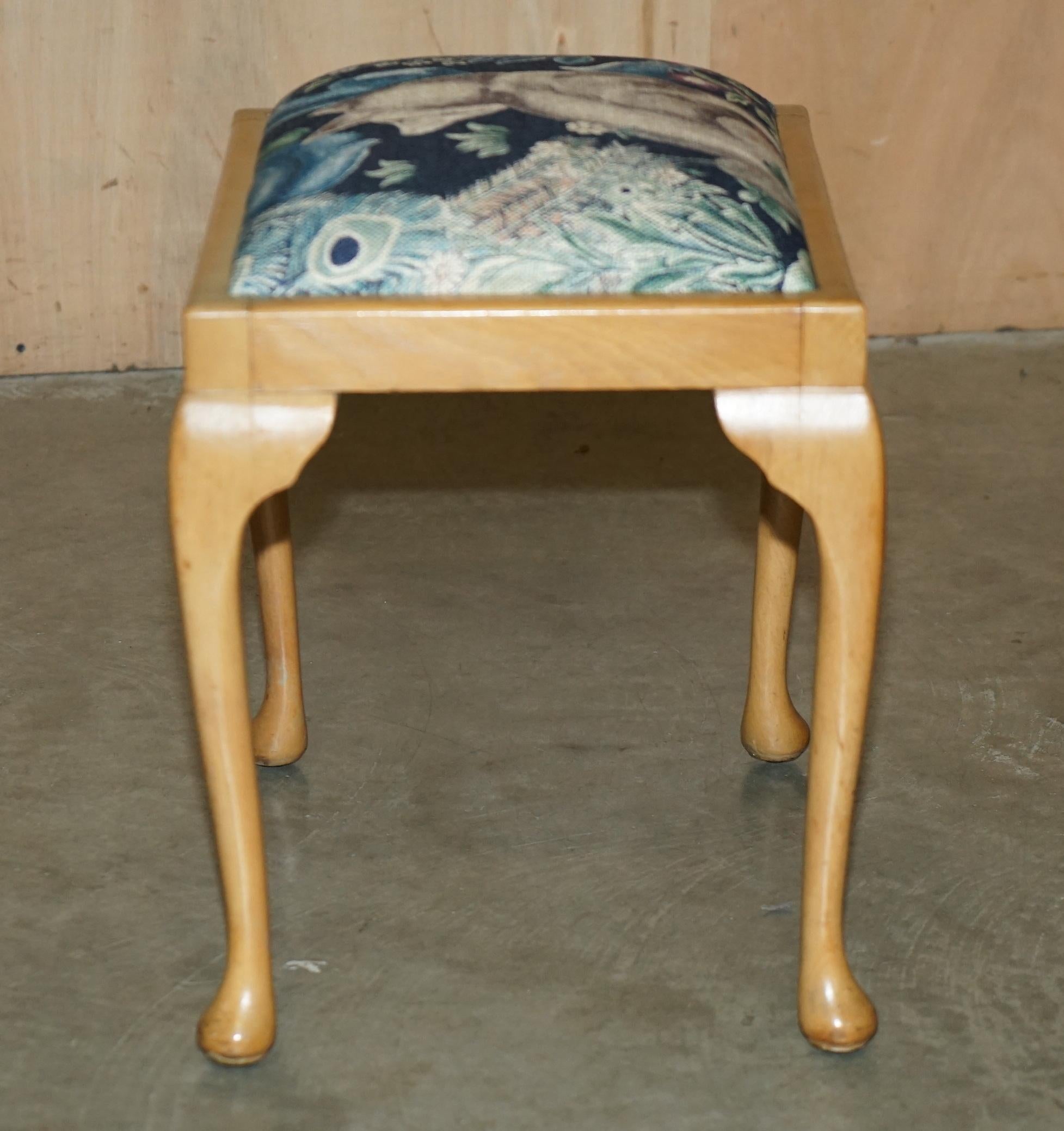 CIRCA 1930'S ENGLISH WALNUT WILLIAM MORRIS FOREST LiNEN DRESSING TABLE STOOL For Sale 1