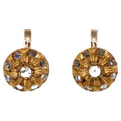 Circa 1930s Lever Back Rose Cut Diamond Dangle Earrings in 14 Karat Gold (Boucles d'oreilles pendantes en or 14 carats)