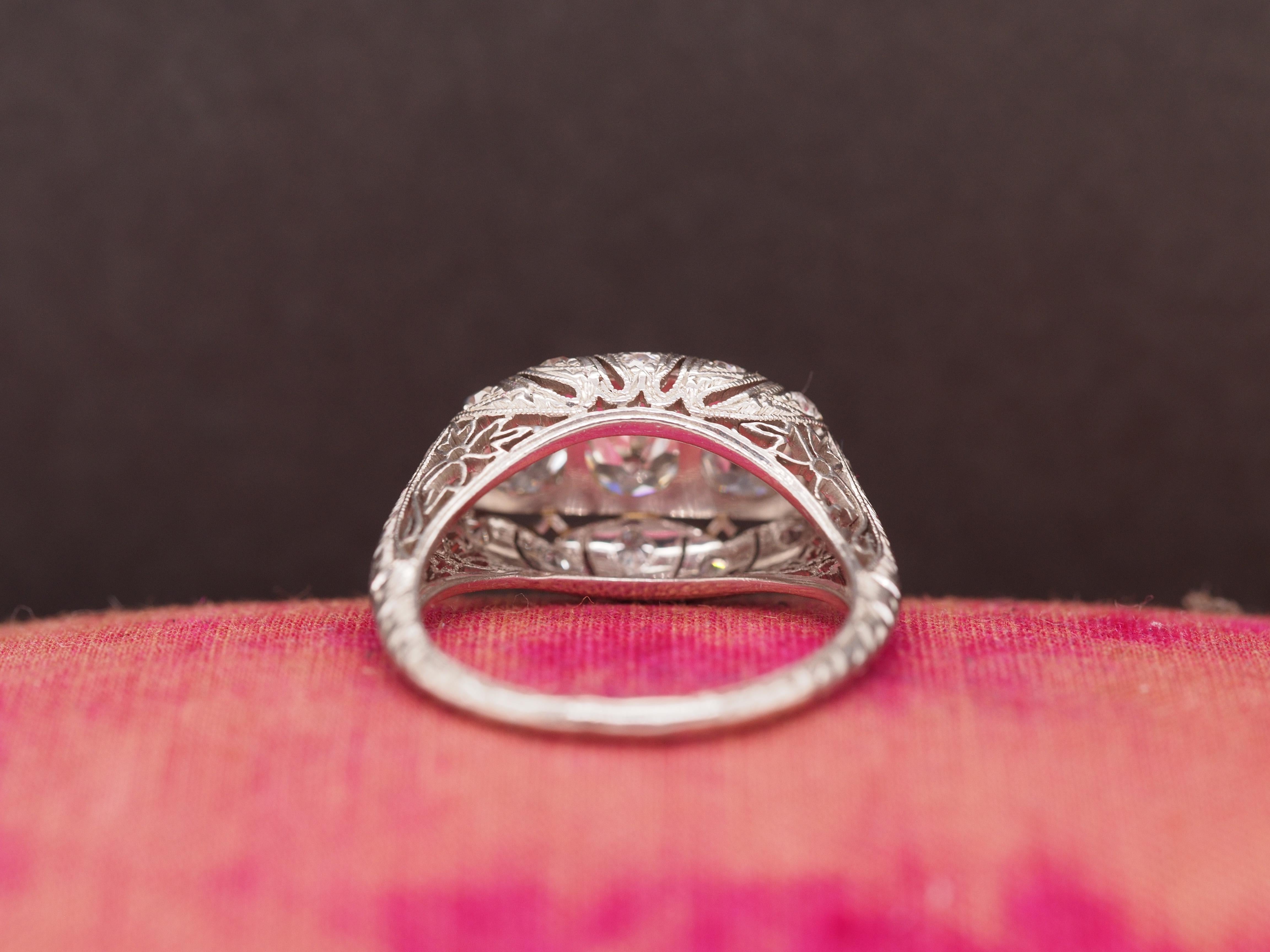 Women's Circa 1930s Platinum Art Deco 3 Stone Old Mine Brilliant 1.40cttw Diamond Ring For Sale
