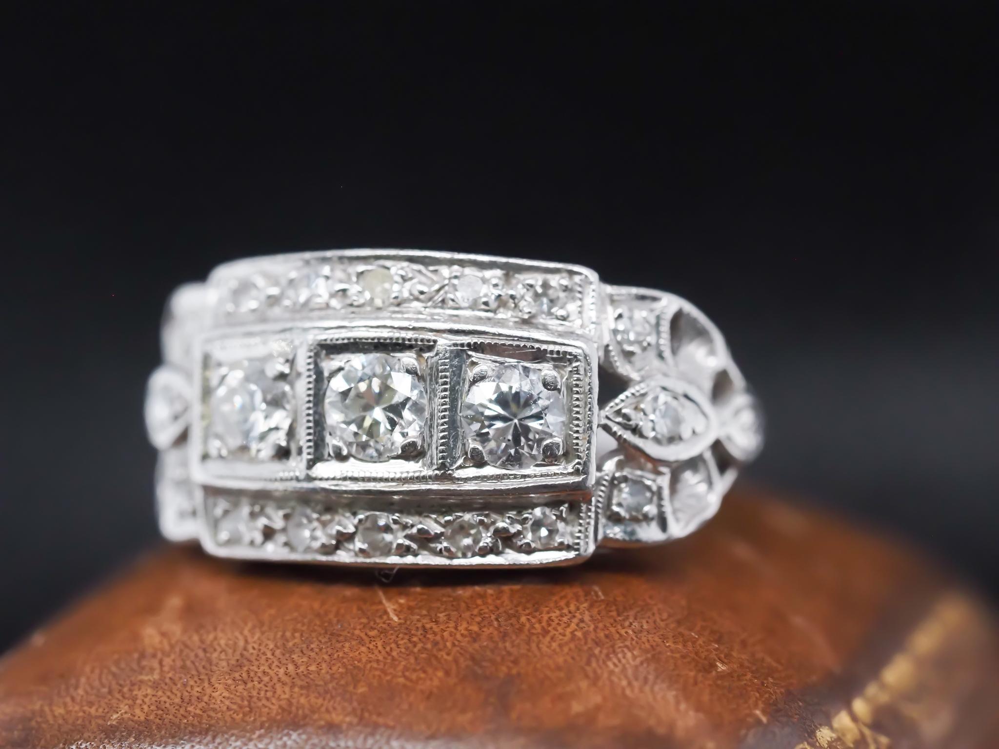 Circa 1930s Platinum Art Deco Diamond Ring For Sale 2