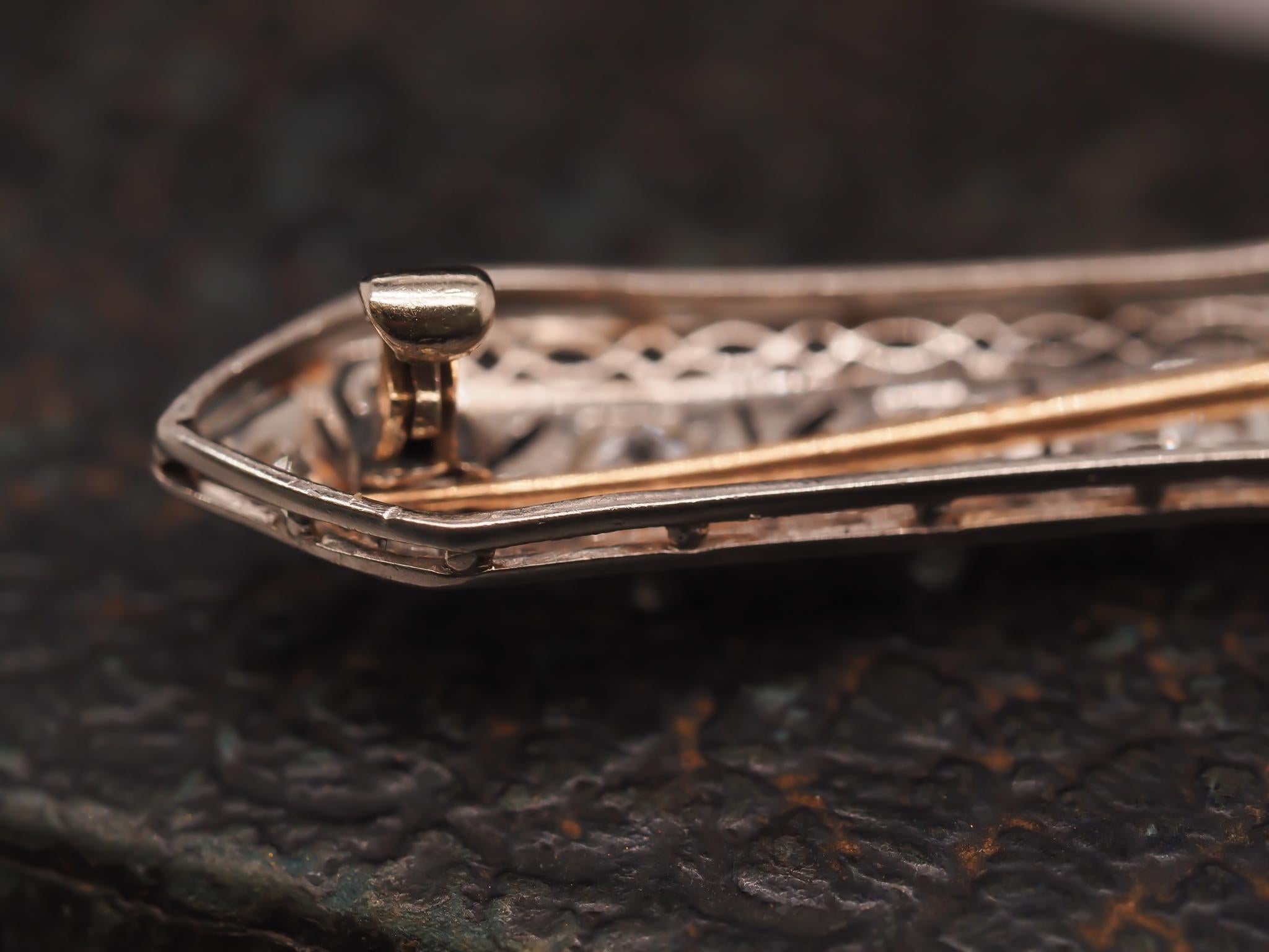 Taglio antico europeo Spilla e spillone in platino Art Deco Filigrana Antica Europa, anni '30 circa, con diamanti in vendita