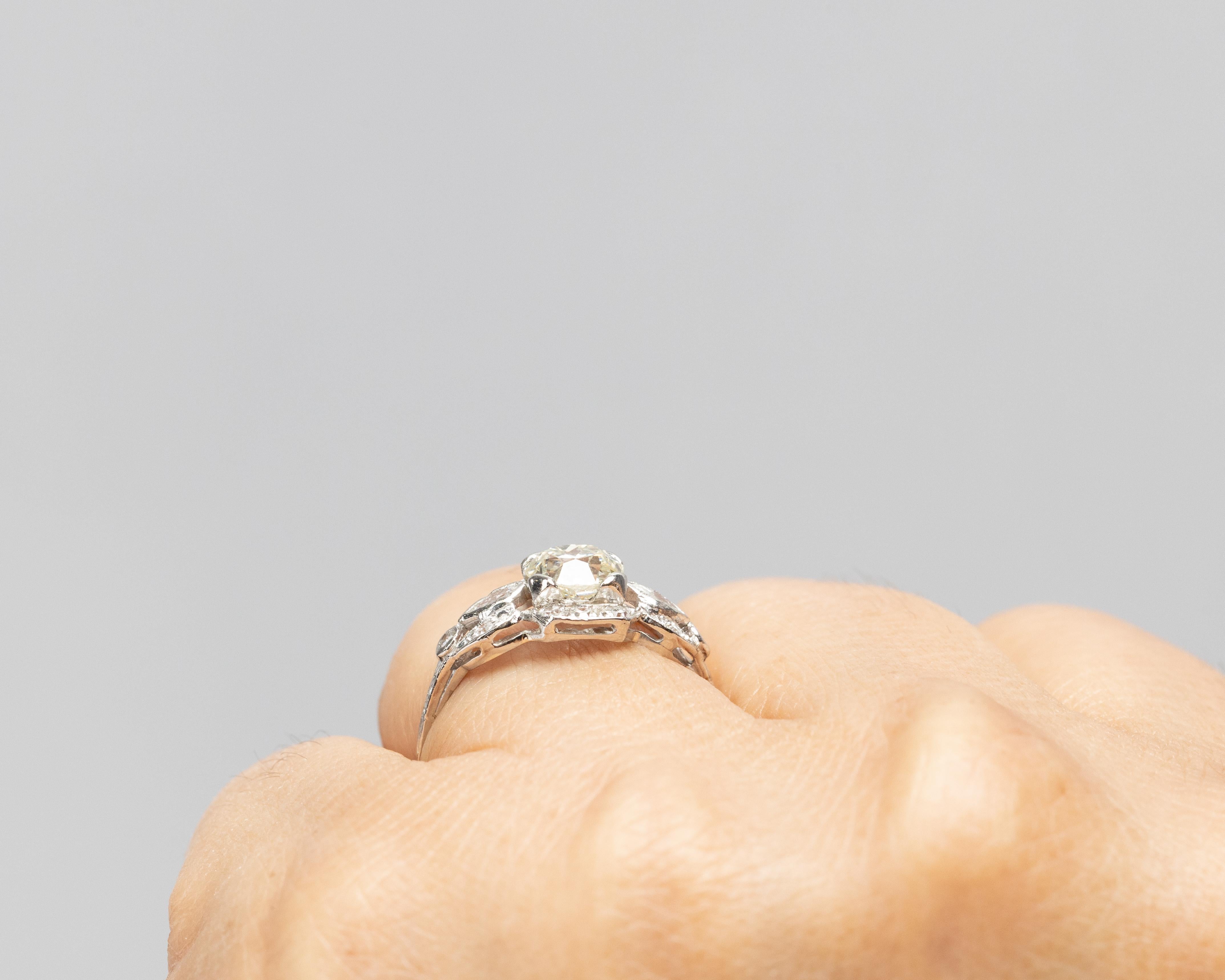 Circa 1930s Platinum GIA 1.08ct Old European Brilliant Diamond Engagement Ring 3