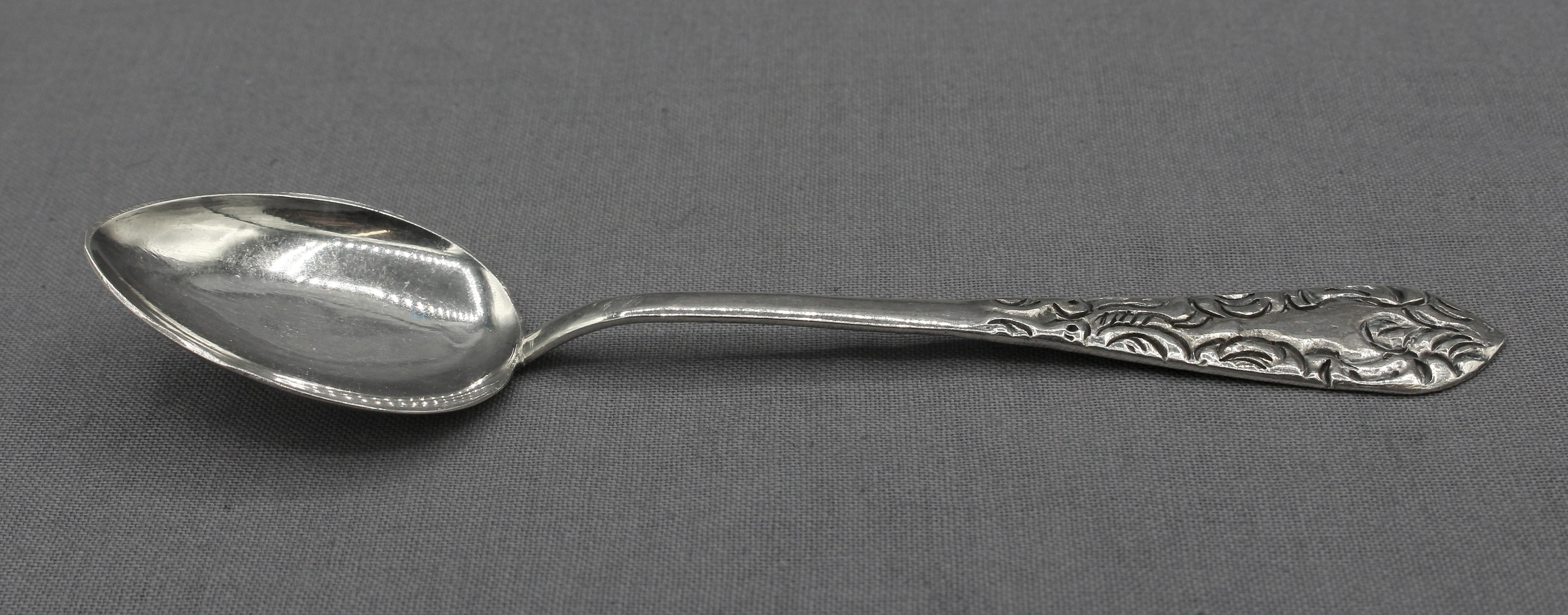 Set of 12 sterling silver demitasse spoons, Peru, c.1930s. In baroque revival taste, marked 925. Silversmith EH. Handworked designs. 4.10 troy oz.
4.5