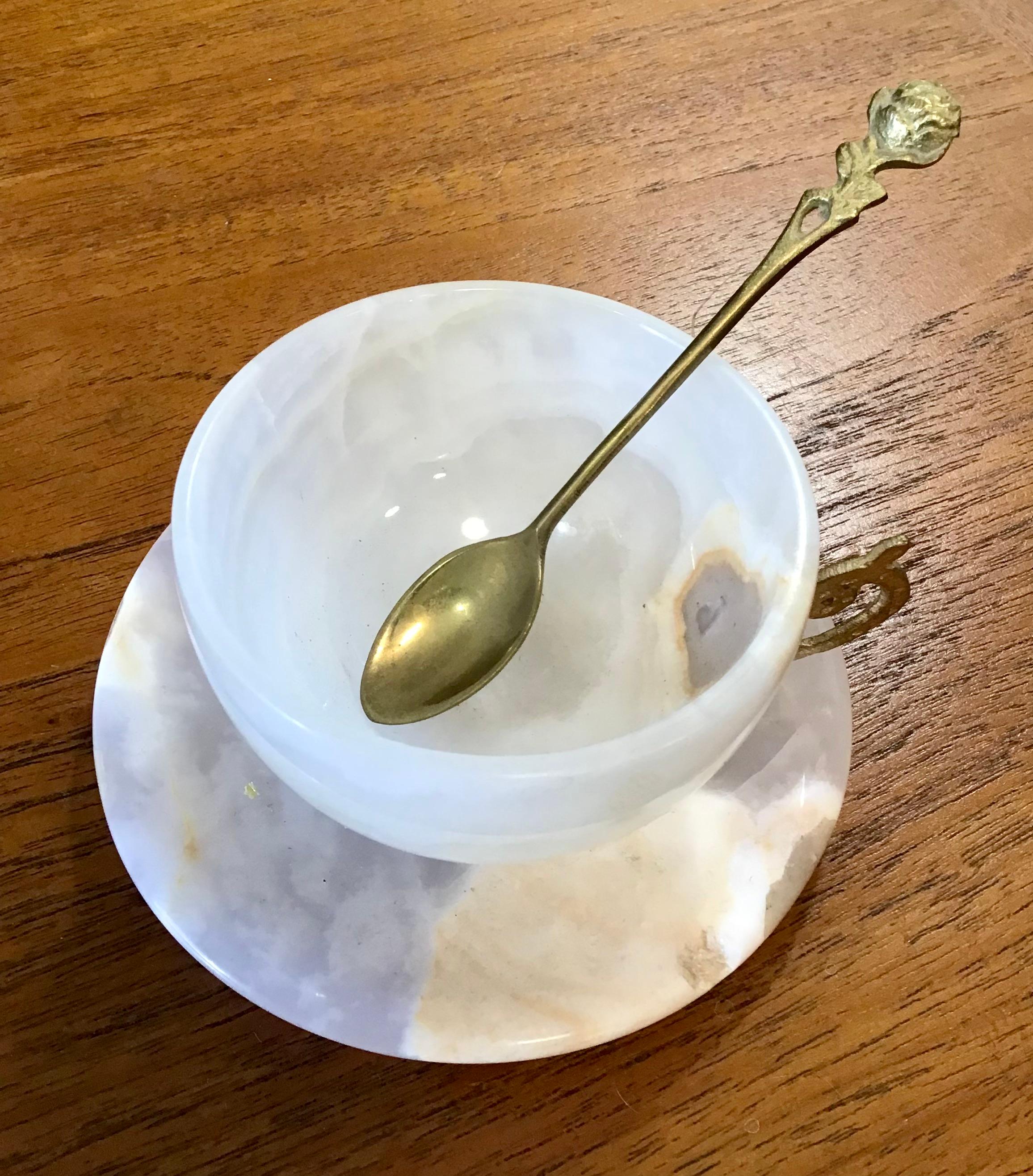 Unknown Circa 1930s Vintage White Agate Tea Cup, Saucer and Tray Set - 19 Pieces For Sale