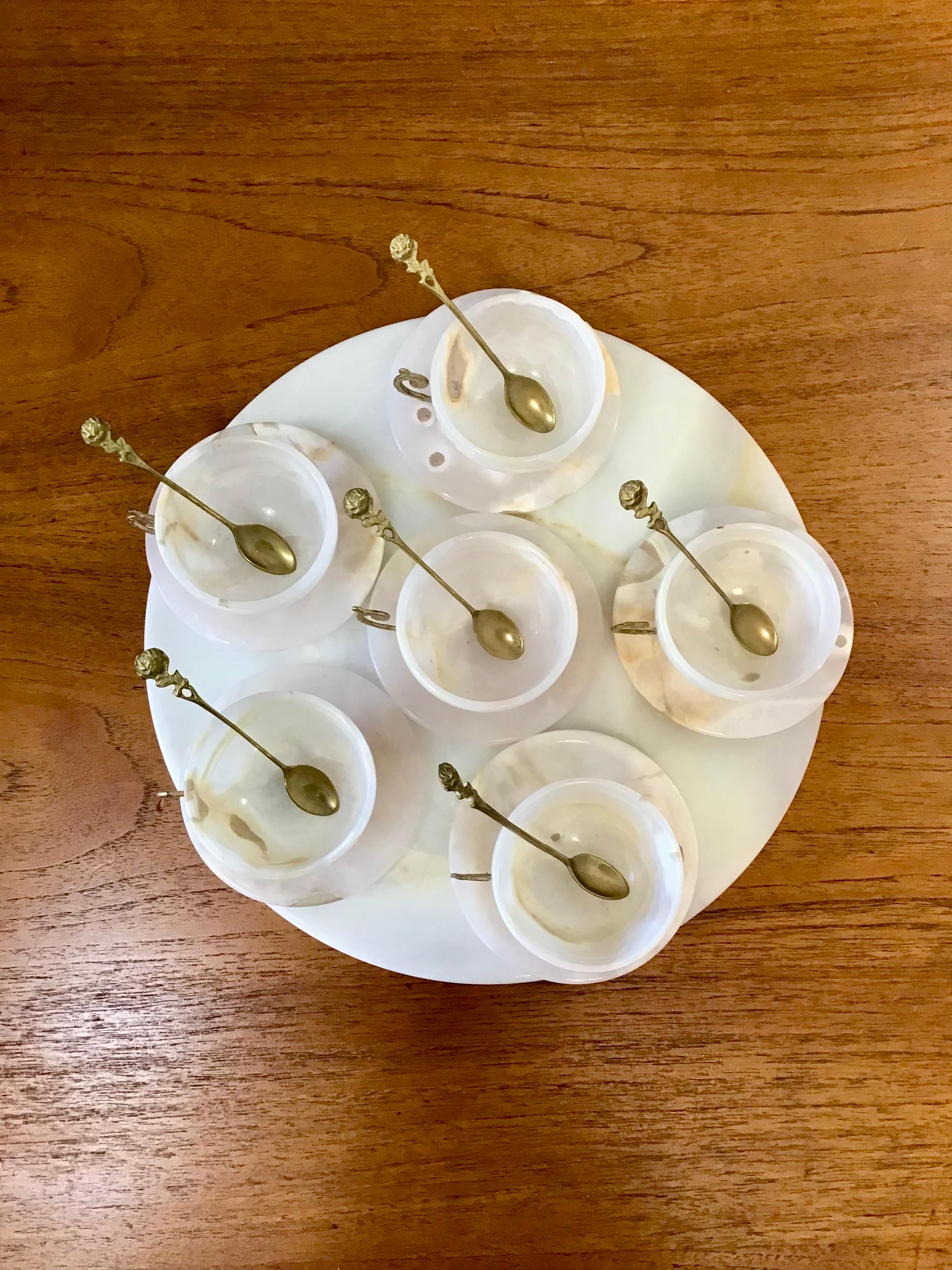 Circa 1930s Vintage White Agate Tea Cup, Saucer and Tray Set - 19 Pieces For Sale 3