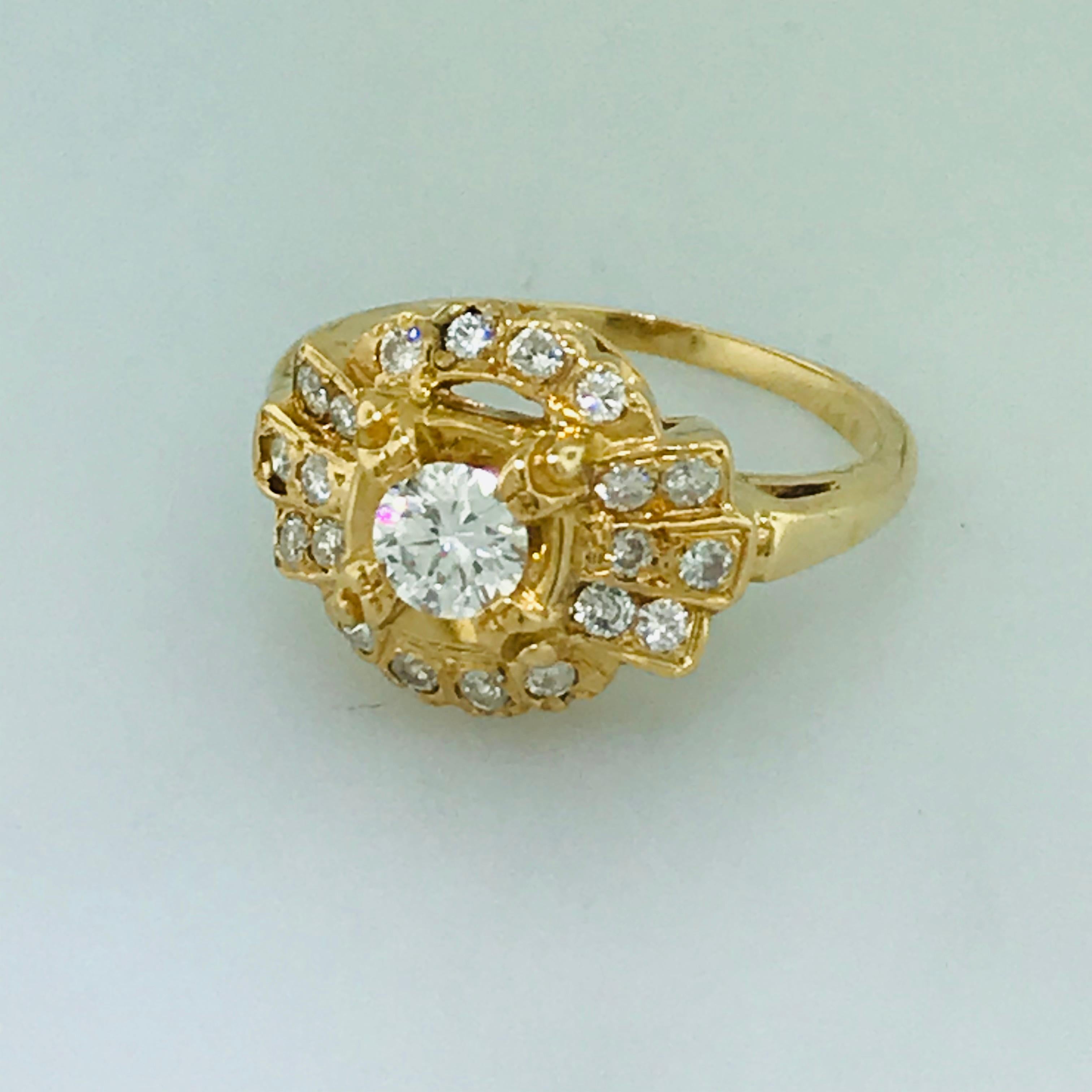 1.00 Carat Diamond Vintage Estate Ring in 14 Karat Yellow Gold, circa 1935 In Excellent Condition In Austin, TX