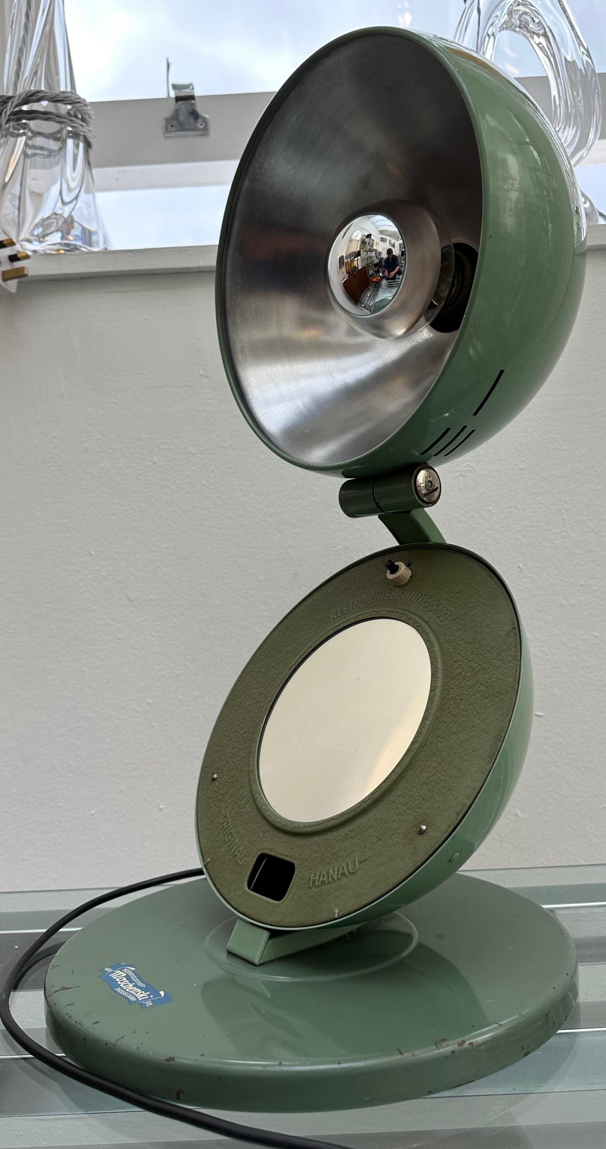 Circa 1935 Original Hanau Bauhaus Spherical Green Lacquered Mirrored Table Lamp In Fair Condition In London, GB