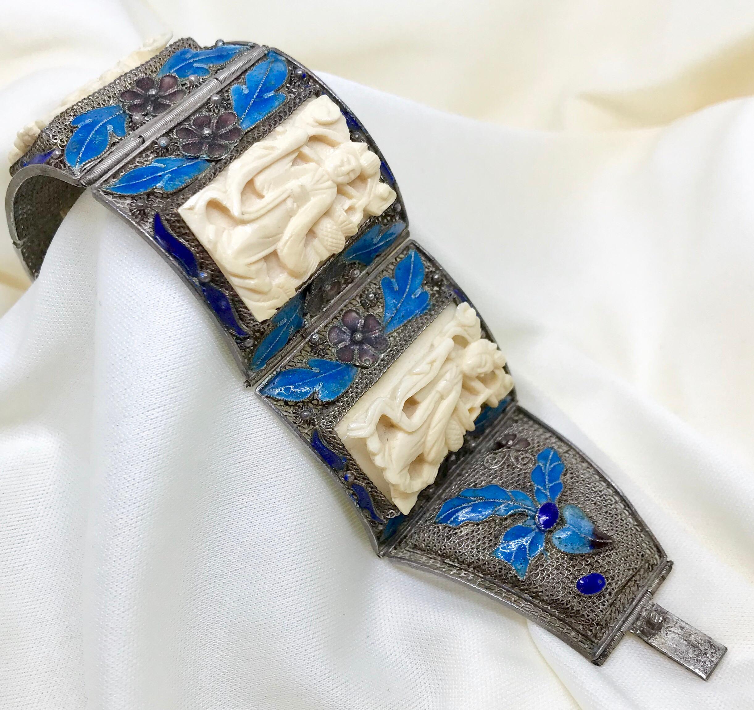 Circa 1940 Chinese Sterling, Enamel and Ox Bone Bracelet In Good Condition For Sale In Long Beach, CA