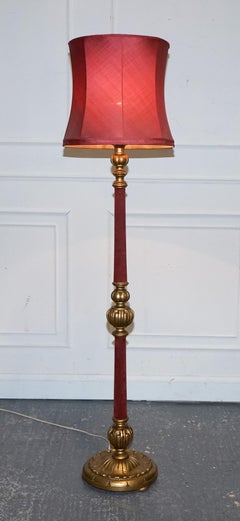 CIRCA 1940 ITALIAN RED FABRIC AND GILT FLOOR STANDING LAMP WITH ORIGiNAL SHADE
