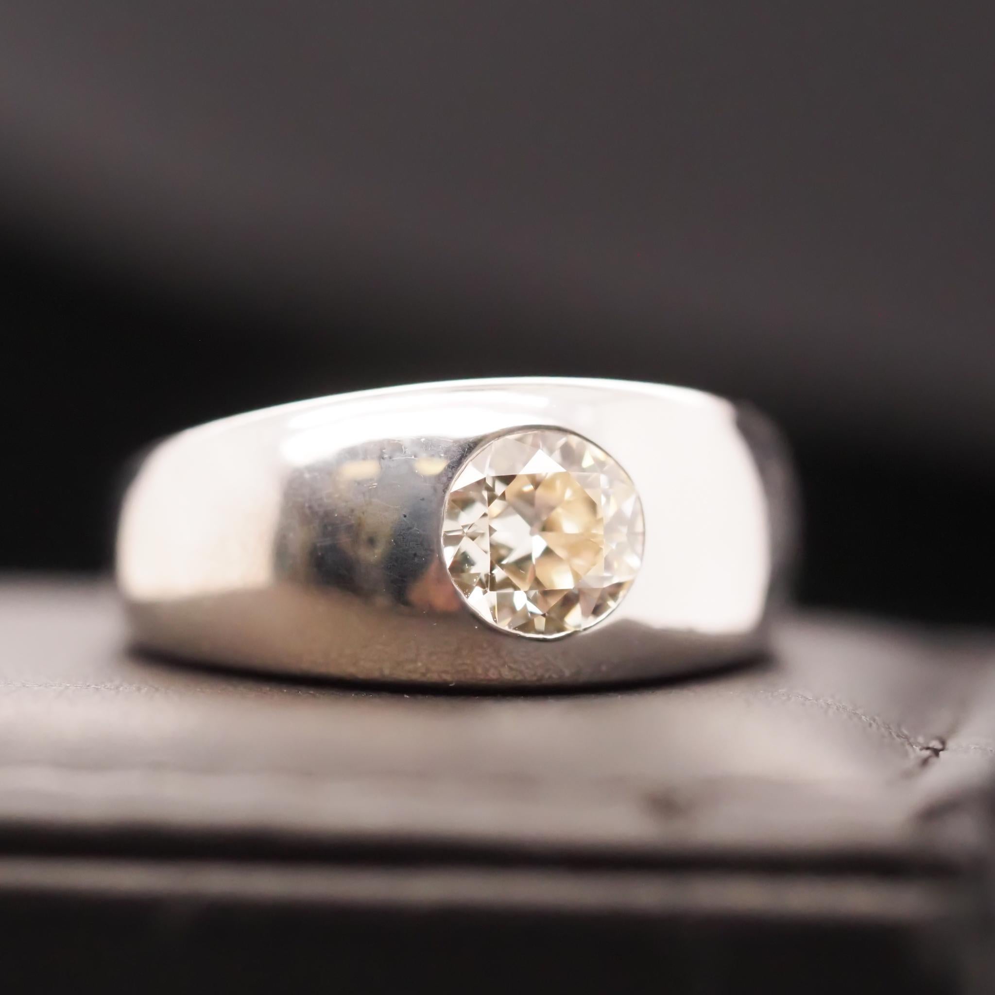Old European Cut Circa 1940s 14K White Gold 1.35ct Old European Brilliant Diamond Ring For Sale