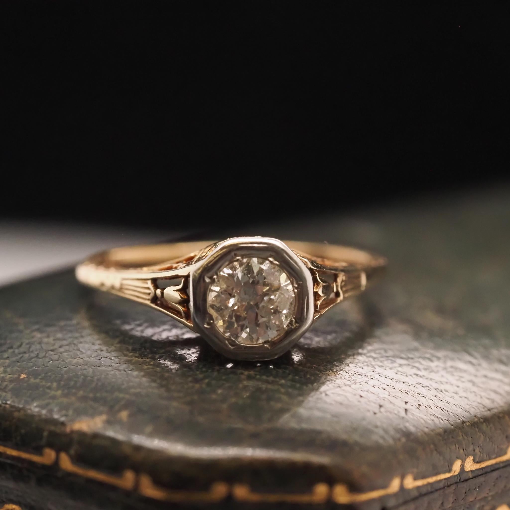 Circa 1940s 14K Yellow Gold .50ct Old European Diamond Engagement Ring For Sale 1
