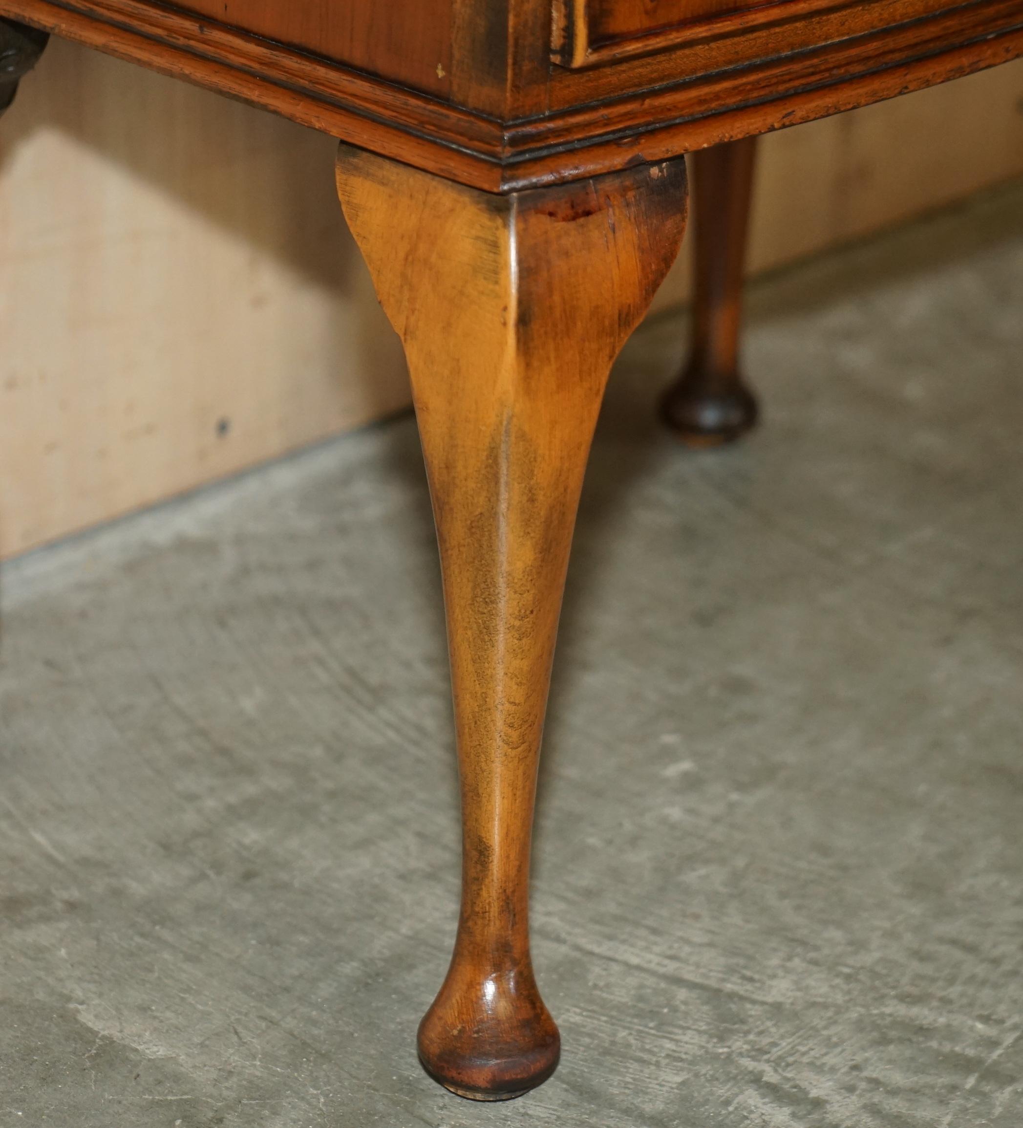 Yew CIRCA 1940's BURR YEW WOOD BOW FRONTED BEDSIDE SIDE TABLE CHEST OF DRAWERS For Sale