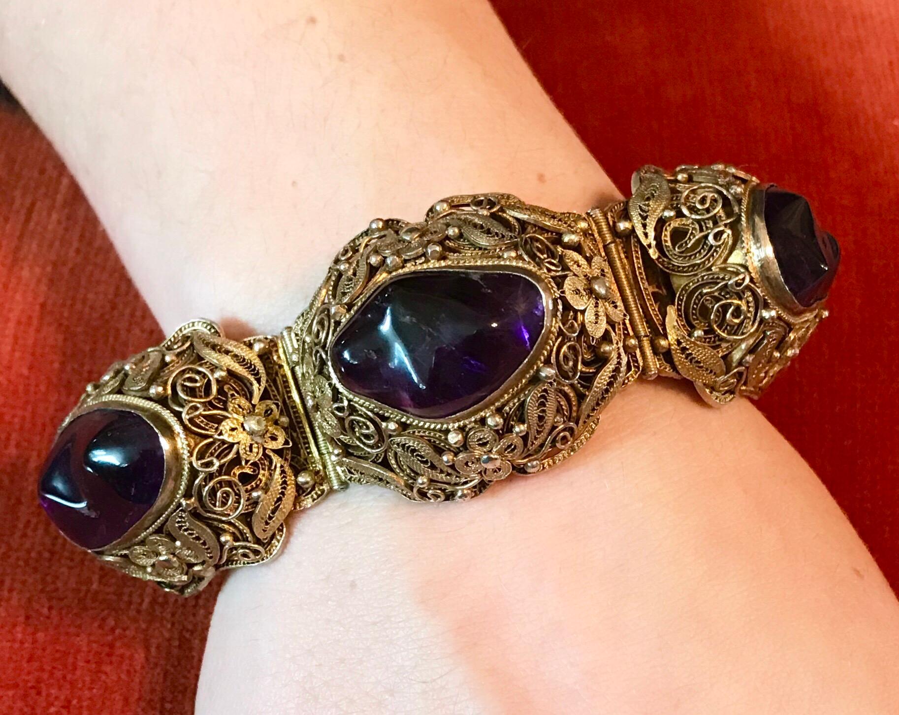 Circa 1940s Chinese Gold-Plated Sterling Silver Amethyst Bracelet For Sale 1