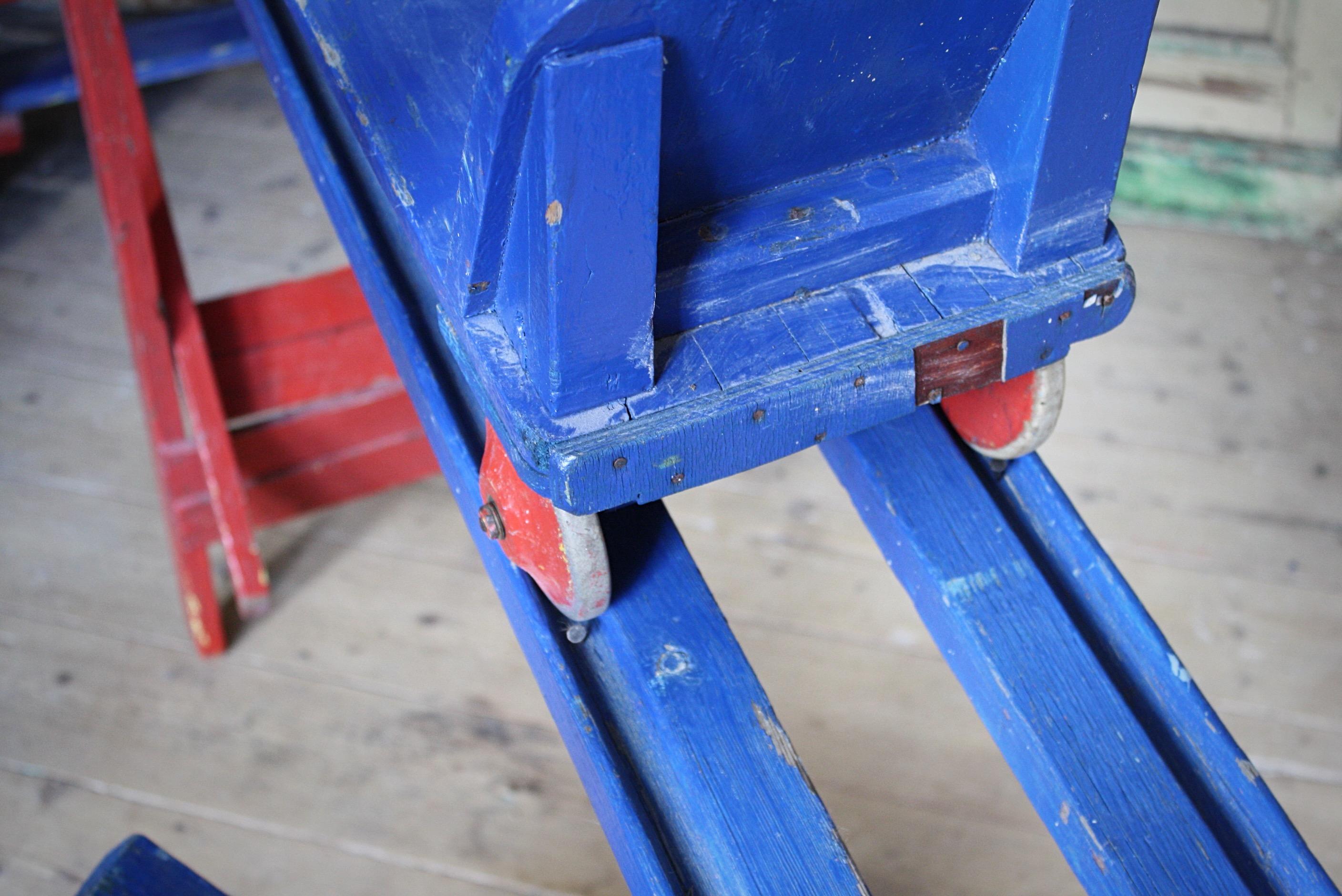 Circa 1940s English Showman's Mini Rollercoaster Travelling Fairground Circus For Sale 2