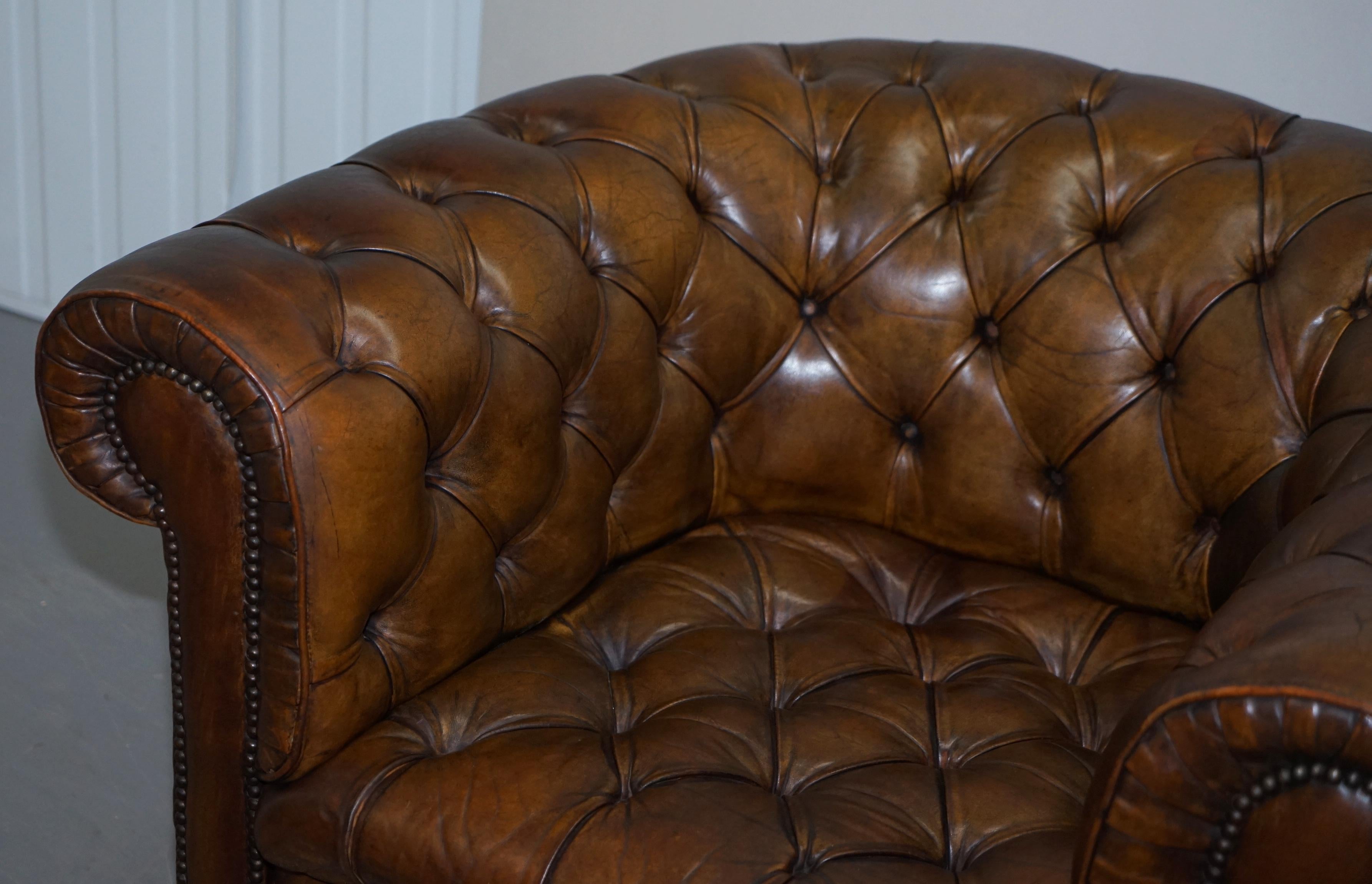 Mid-20th Century Hand Dyed Brown Leather Fully Buttoned Chesterfield Club Armchair, circa 1940s