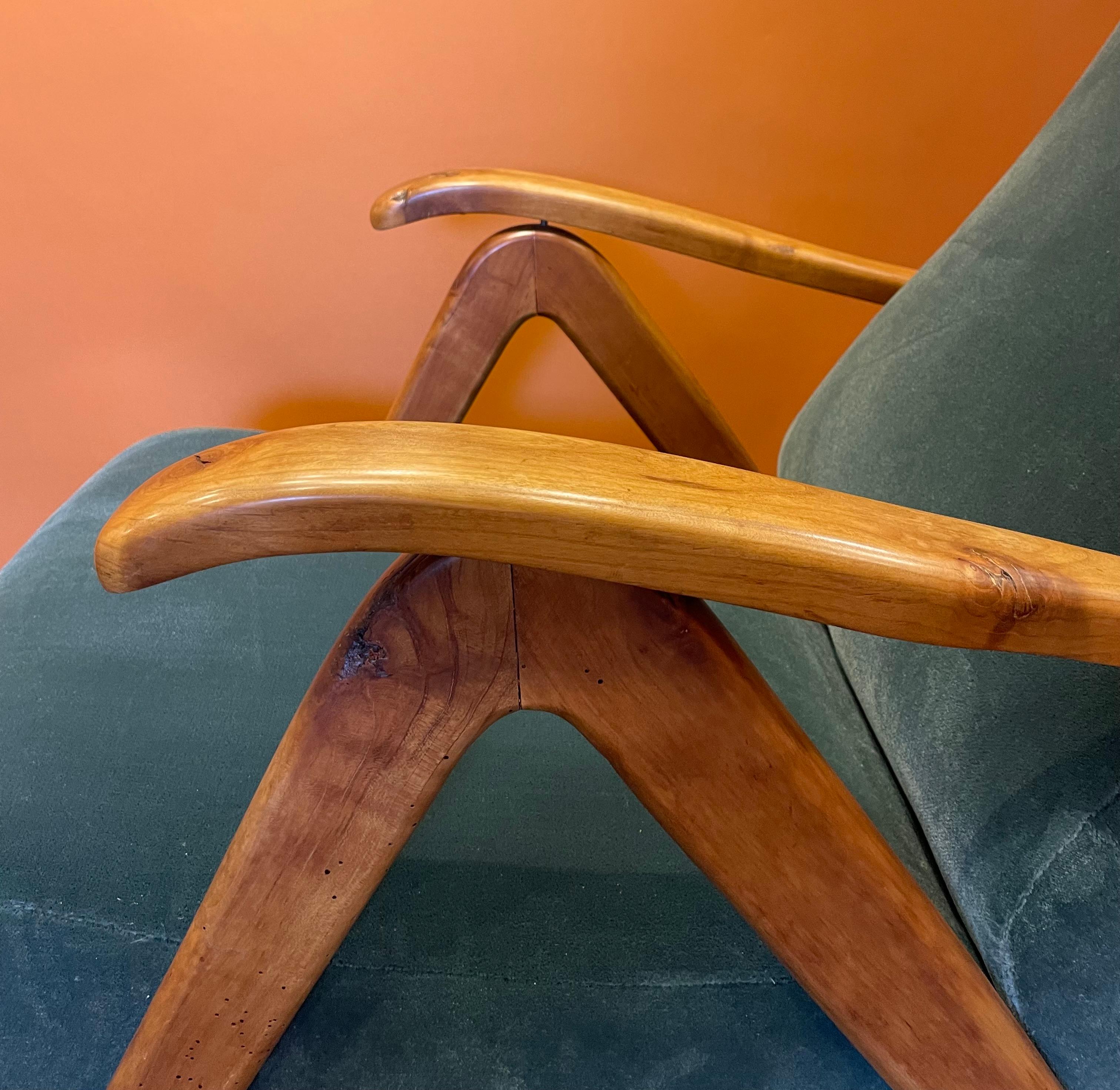 Mid-20th Century Circa 1940s Italian Reclining Chair For Sale