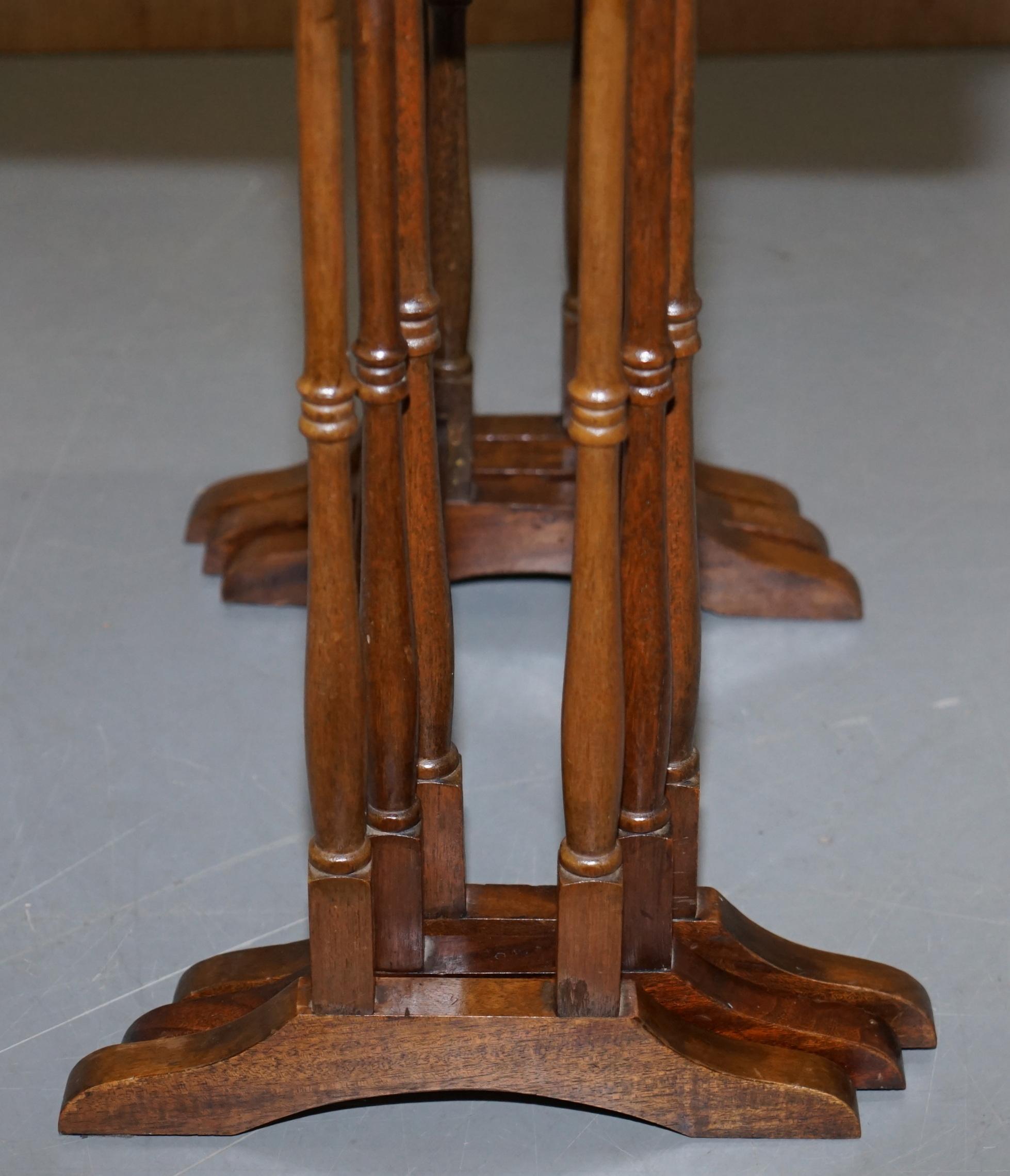 Mid-20th Century Nest of Three Mahogany Tables with Nicely Carved Decorative Legs circa 1940s 