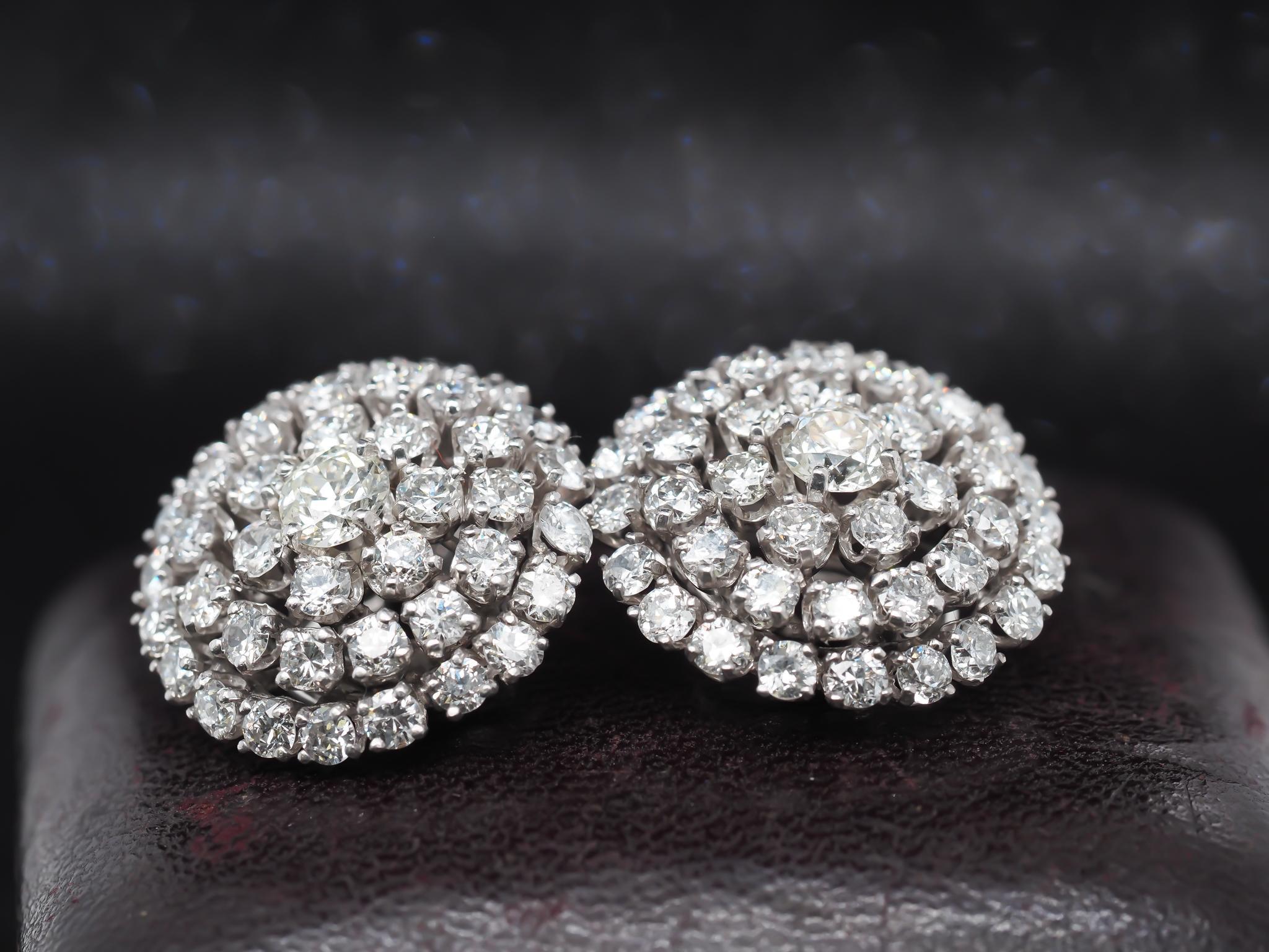 Year: 1940s

Item Details:
Metal Type: Platinum with 18k Clip Back [Hallmarked, and Tested]
Weight: 17.1 grams

Diamond Details:
Weight: 5.20ct total weight
Cut: Old European brilliant
Color: H-I
Clarity: VS

Measurements: 20mm diameter