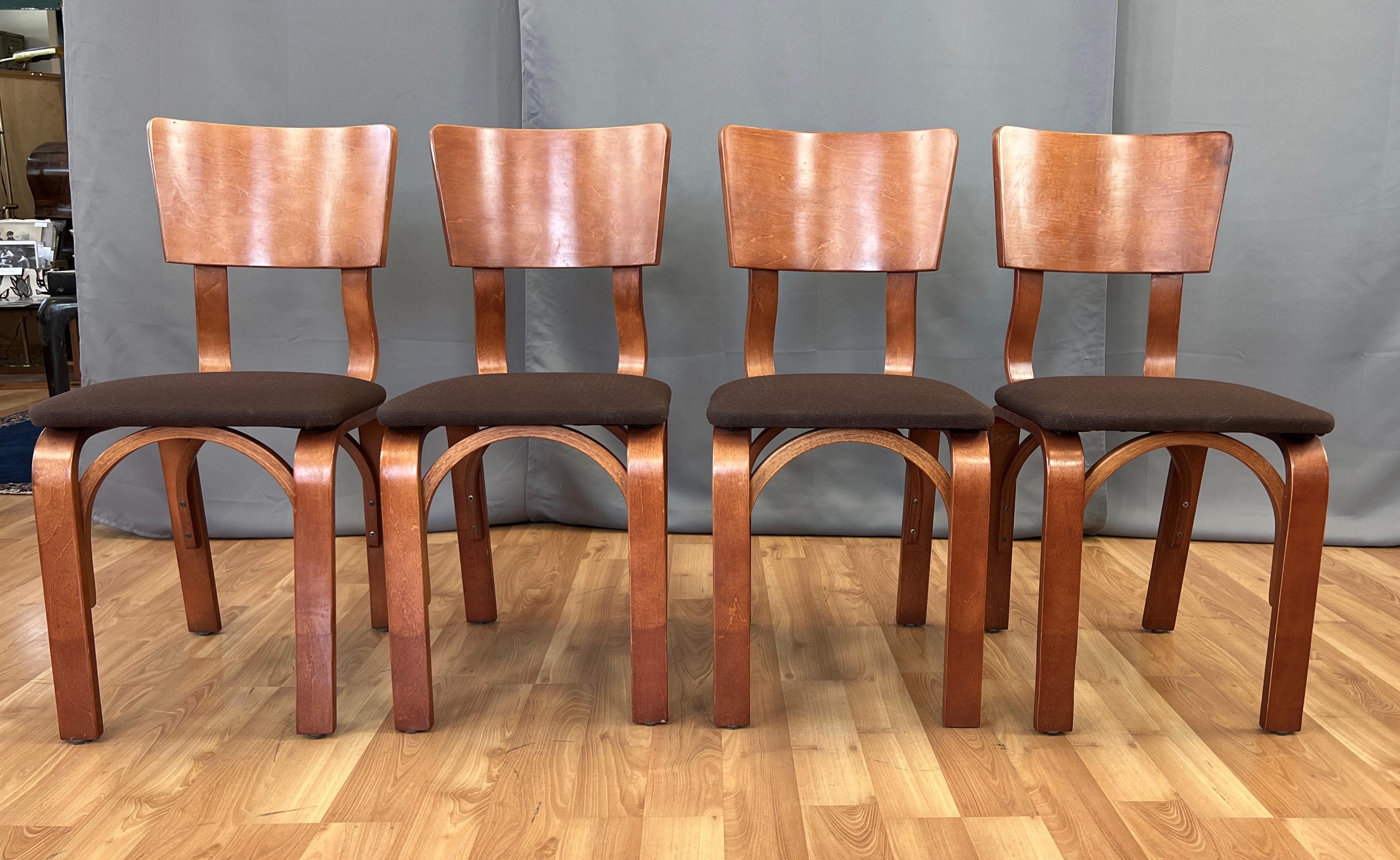 circa 1940s Set of Four Thonet Bentwood Dining Chairs In Good Condition In San Francisco, CA