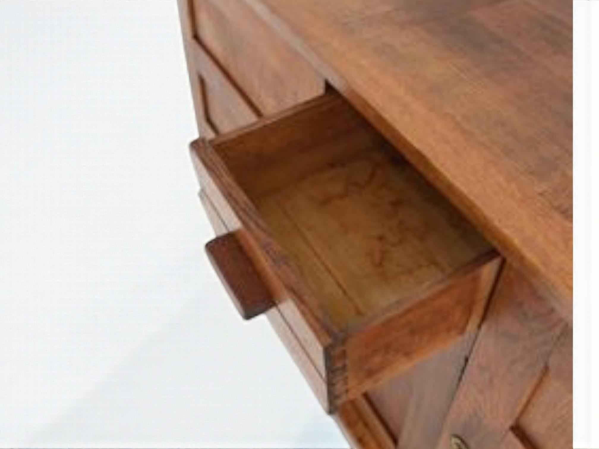 Circa 1940s - Solid Oak - France - René Gabriel For Sale 3